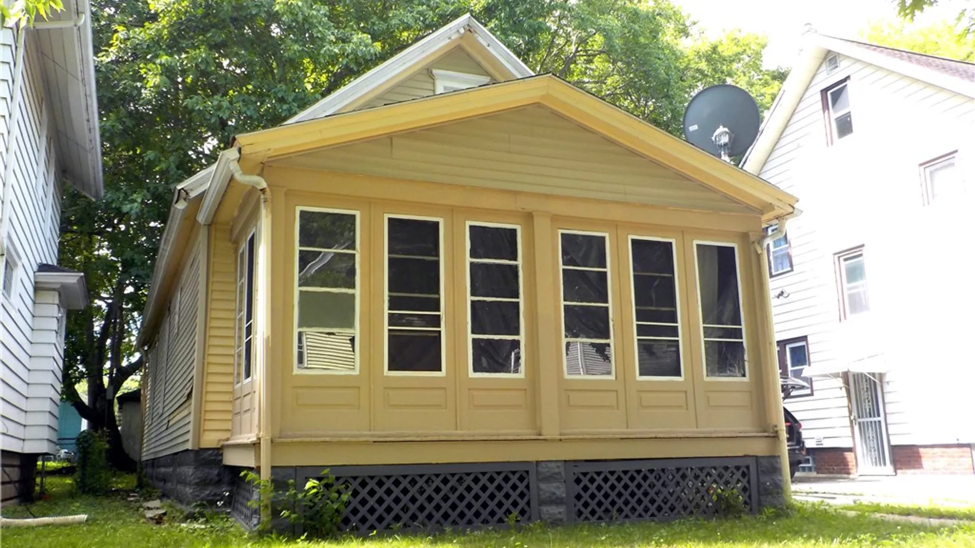 Property at 635 Wilkins Street, Rochester, NY 14621 2
