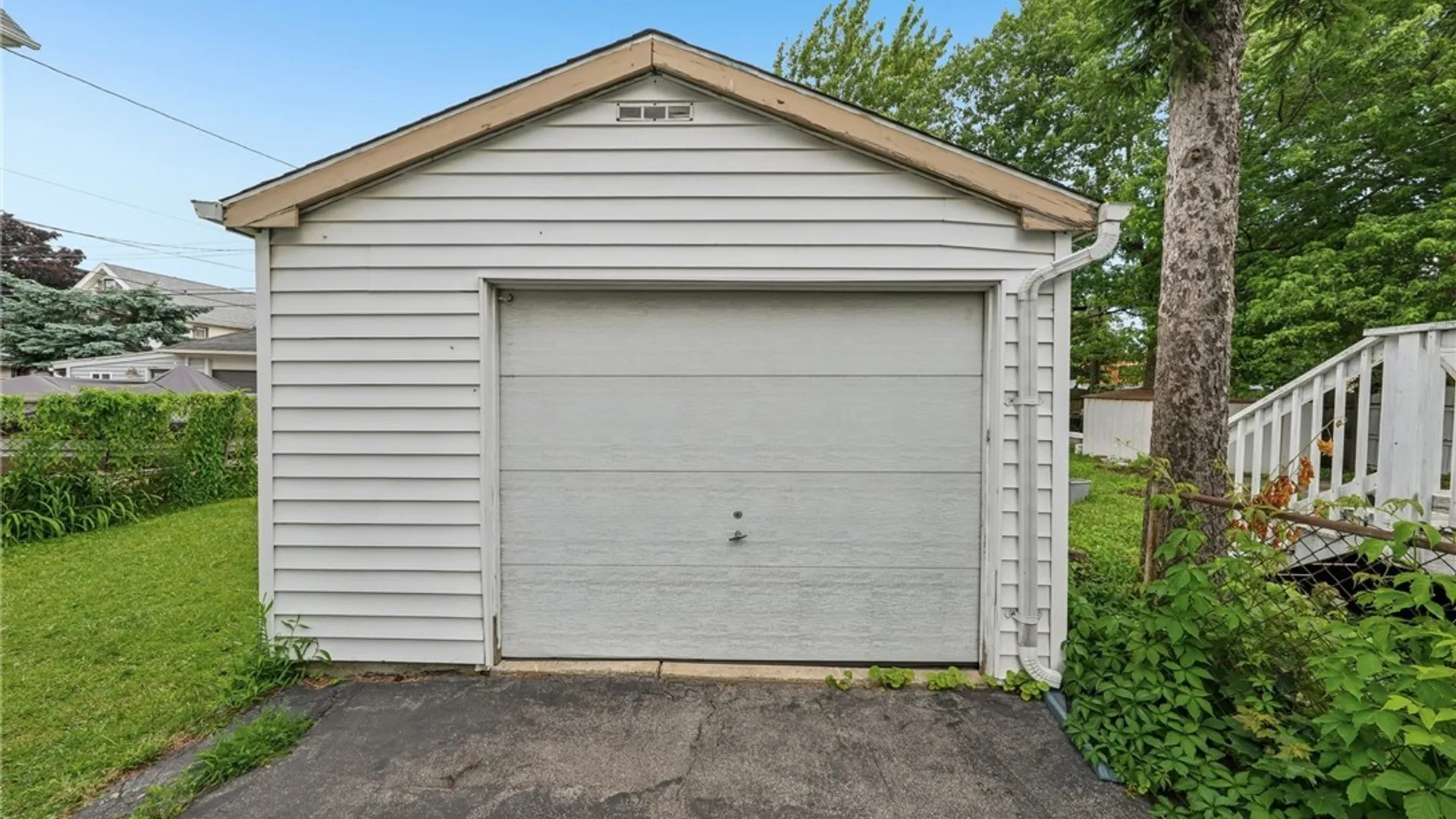 Property at 1425 Kenmore Avenue, Tonawanda, NY 14217 27