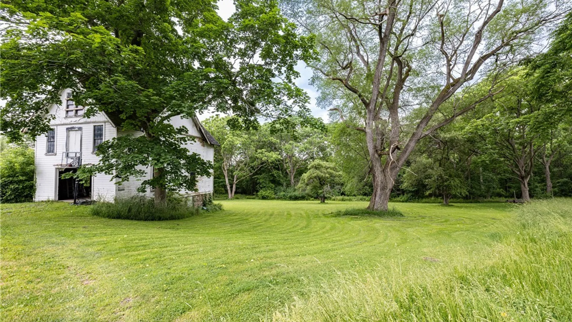 Property at 60 East Lake Street, Skaneateles, NY 13152 7