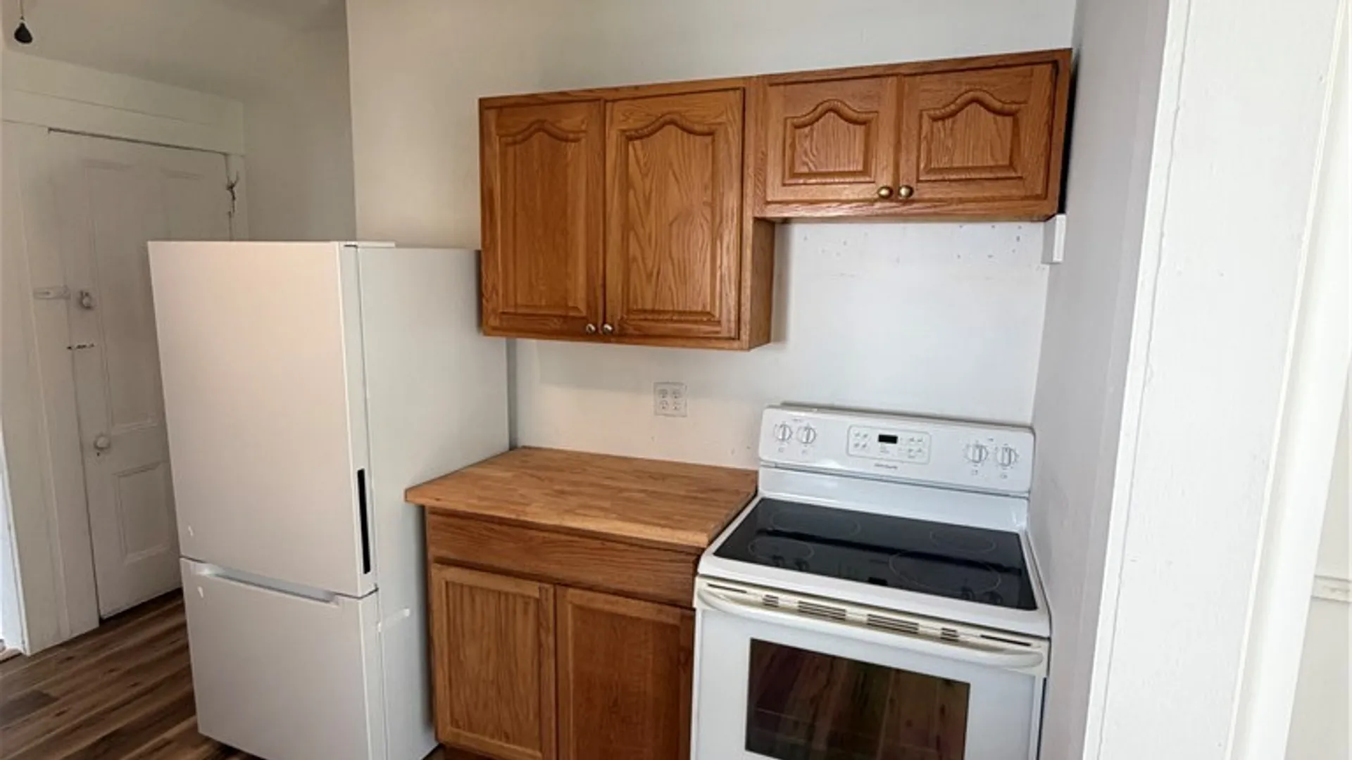 Property at 606 W Gray Street, Elmira City, NY 14905 3