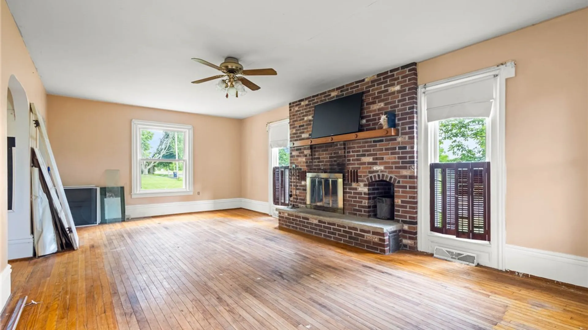 Property at 9283 S Street Road, Leroy, NY 14482 10