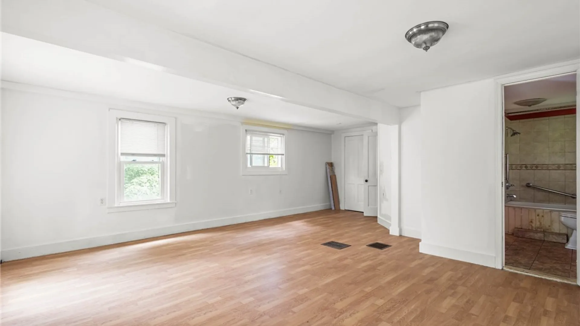 Property at 9283 S Street Road, Leroy, NY 14482 16
