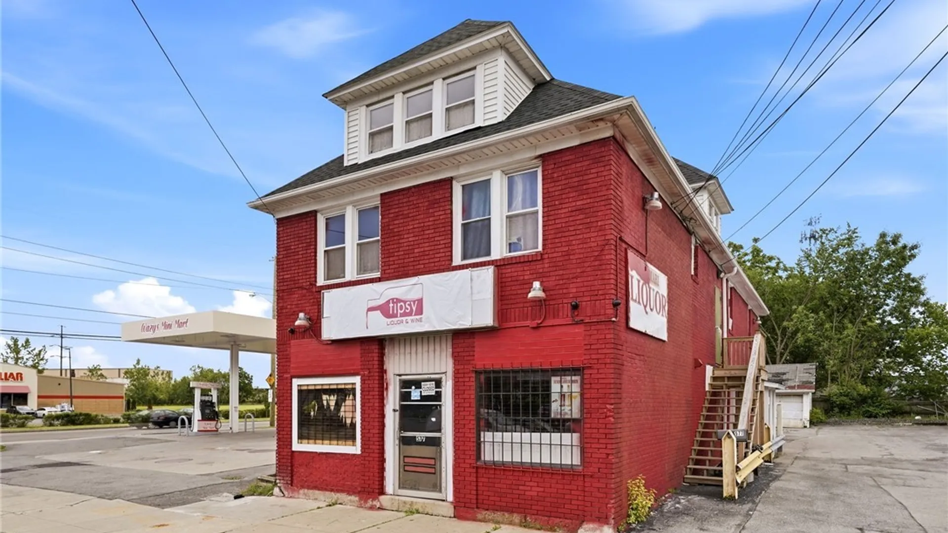 Property at 577 Ontario Street, Buffalo, NY 14207 2