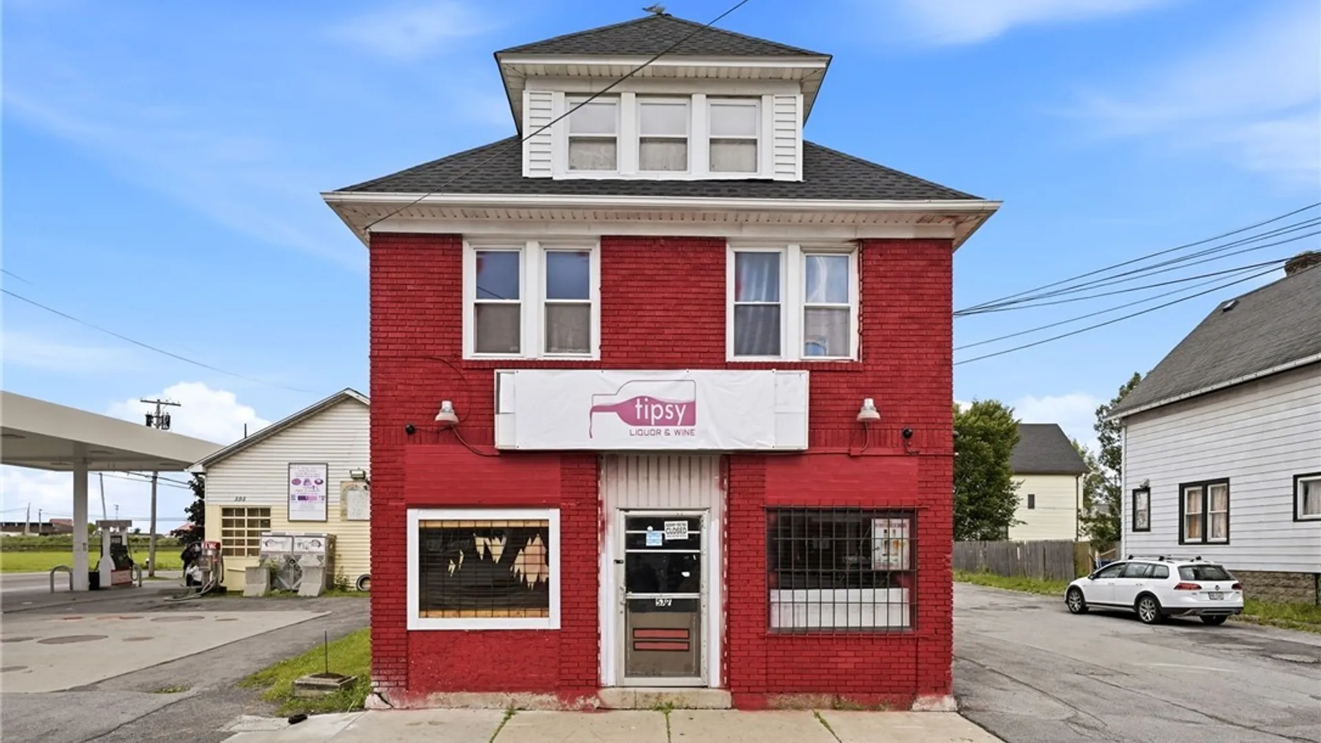 Property at 577 Ontario Street, Buffalo, NY 14207 3