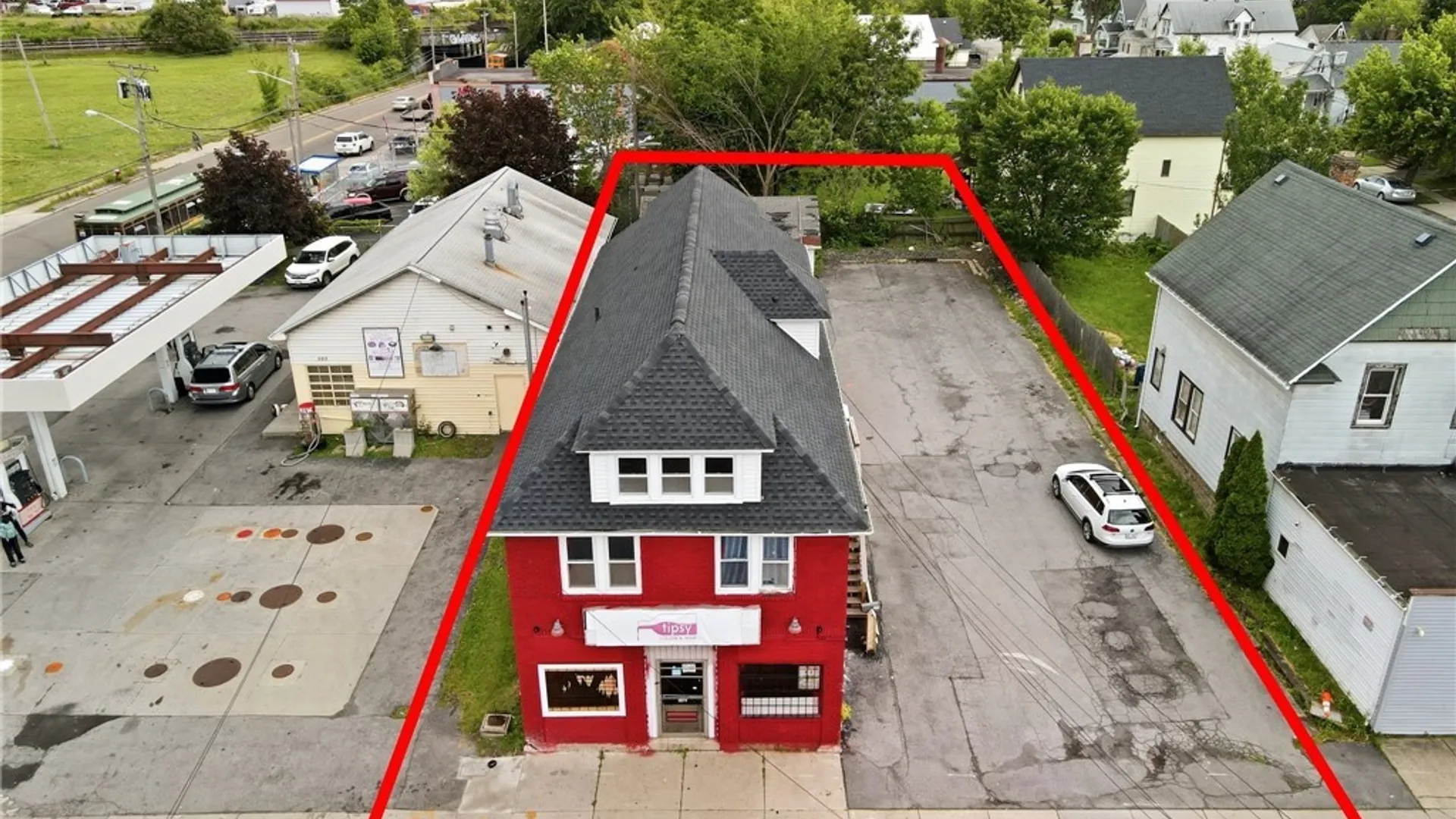 Property at 577 Ontario Street, Buffalo, NY 14207 44