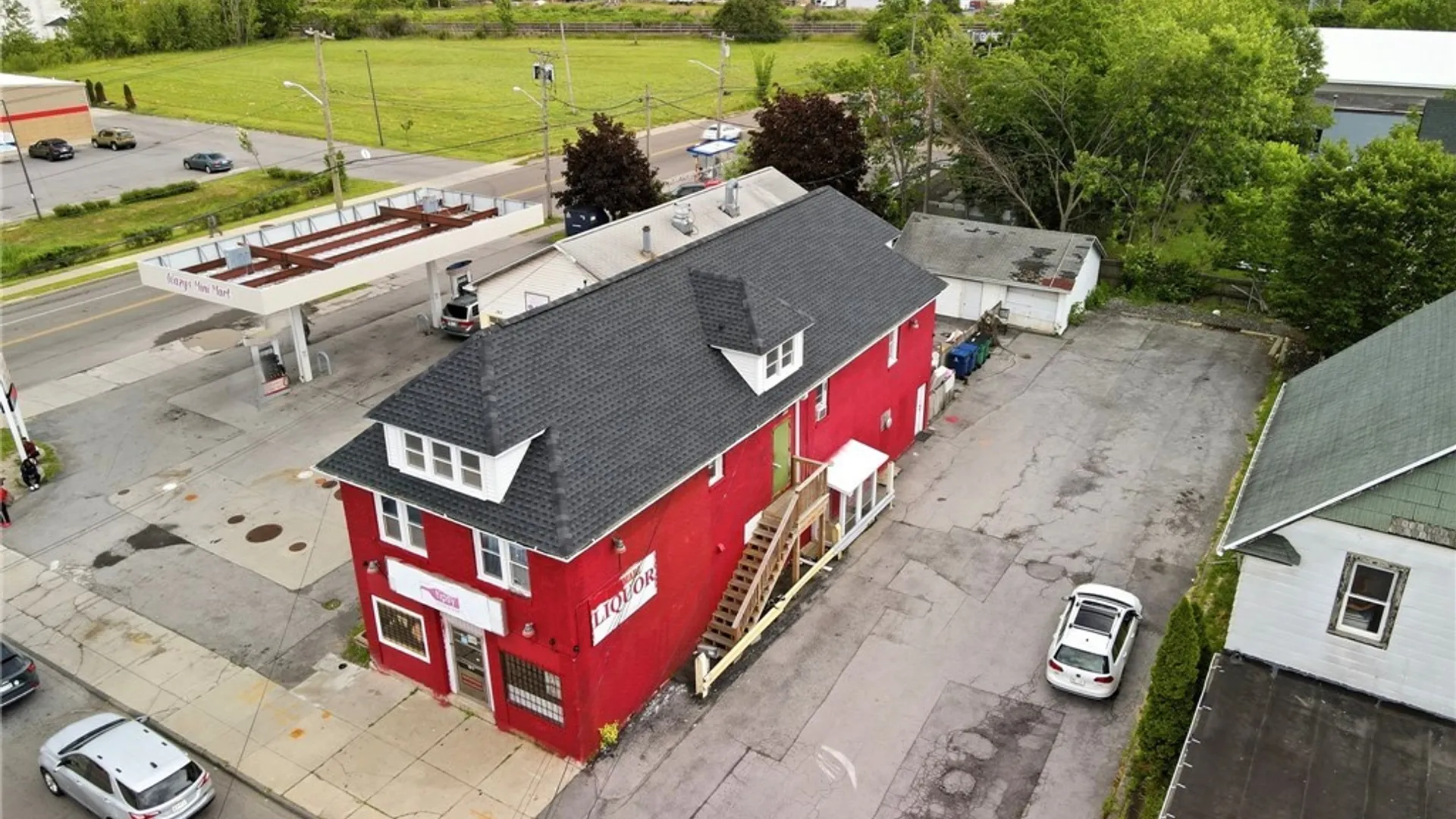 Property at 577 Ontario Street, Buffalo, NY 14207 46