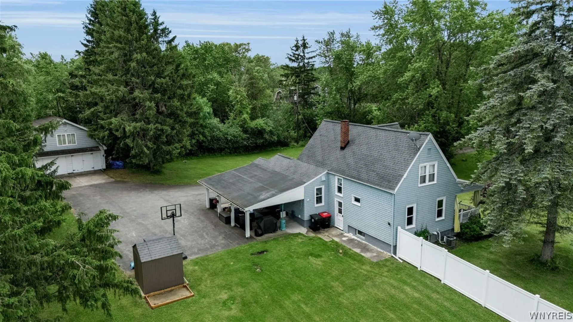 Property at 720 Aurora Street, Lancaster, NY 14086 7