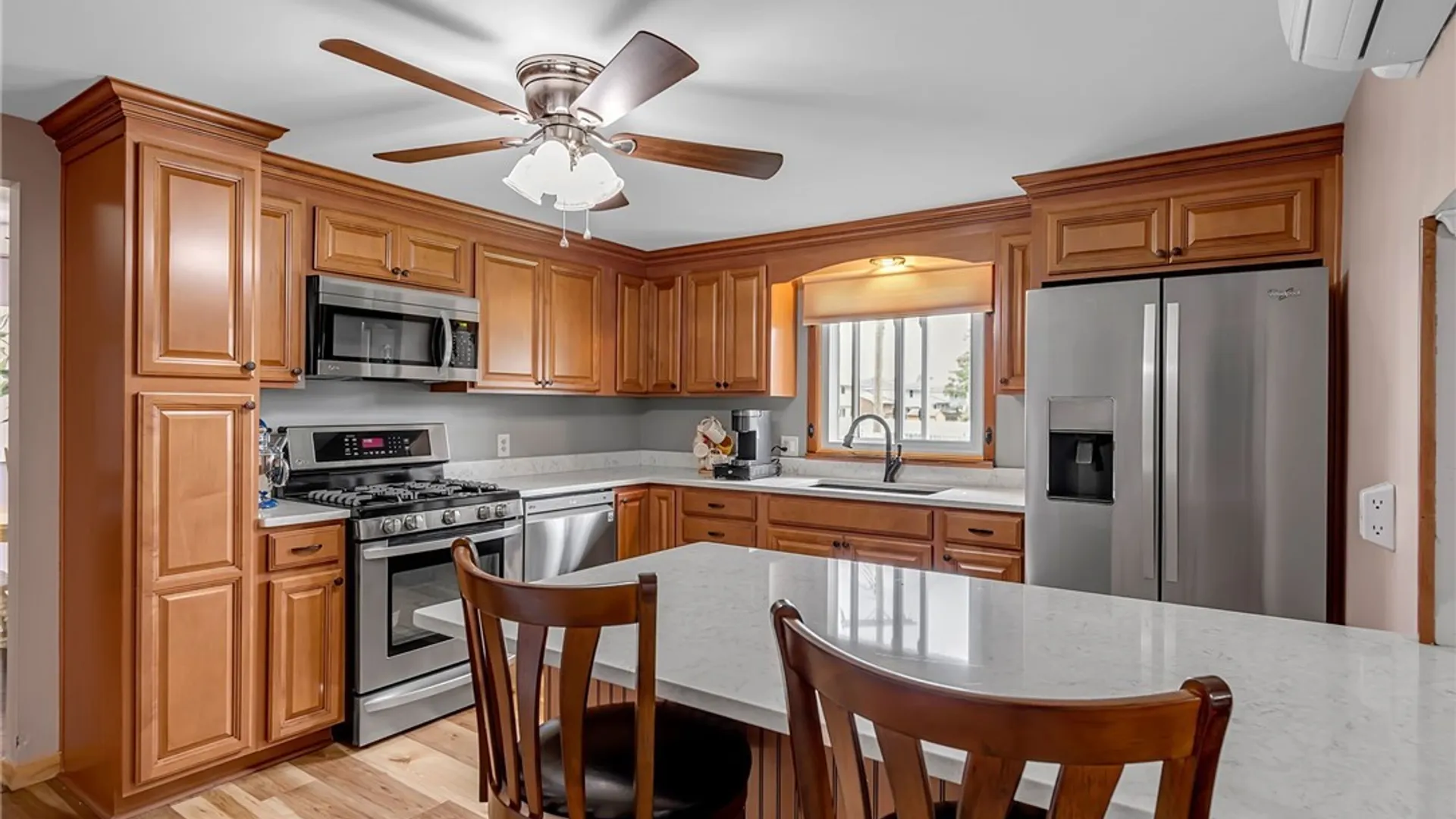Property at 15 Willow Drive, West Seneca, NY 14224 18