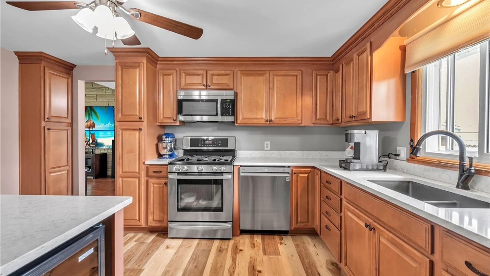 Property at 15 Willow Drive, West Seneca, NY 14224 21