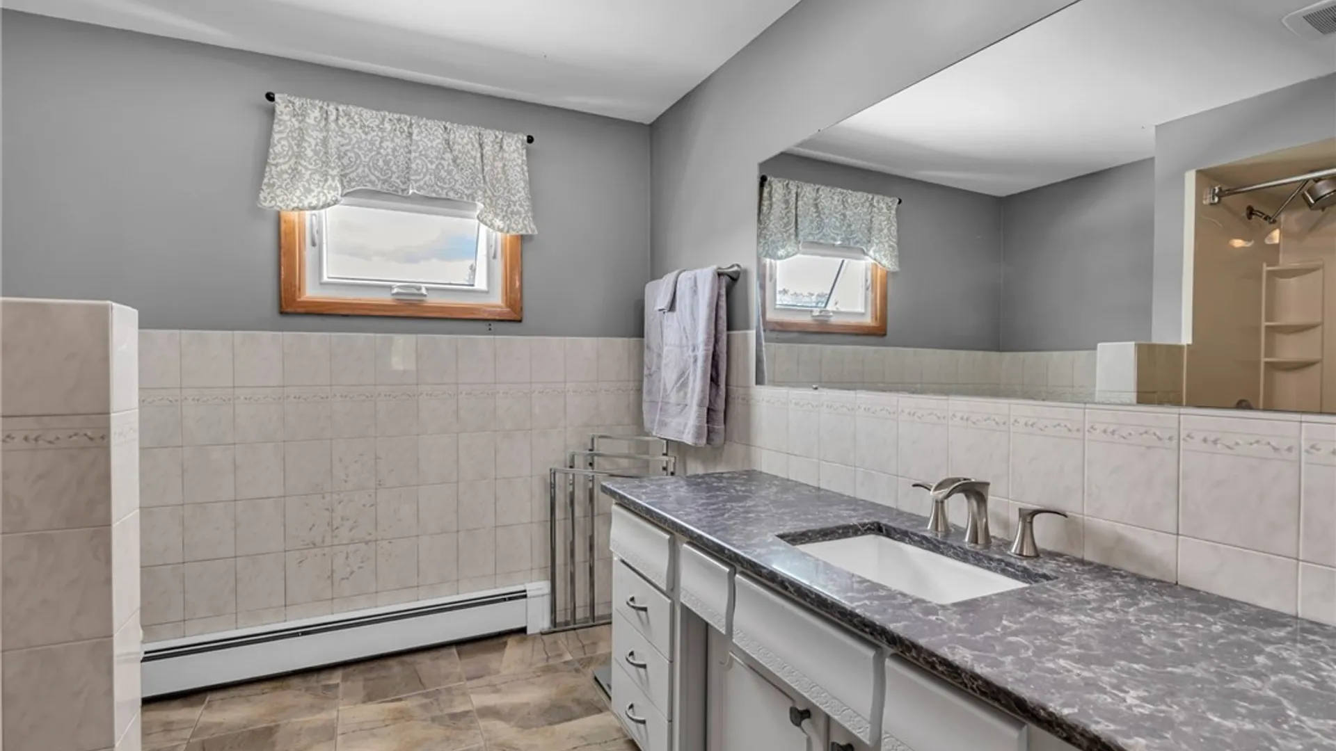 Property at 15 Willow Drive, West Seneca, NY 14224 35