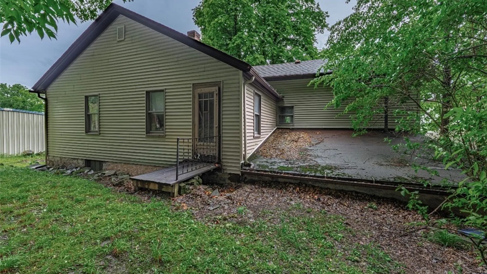 Property at 92 Garden Street, Lockport City, NY 14094 32