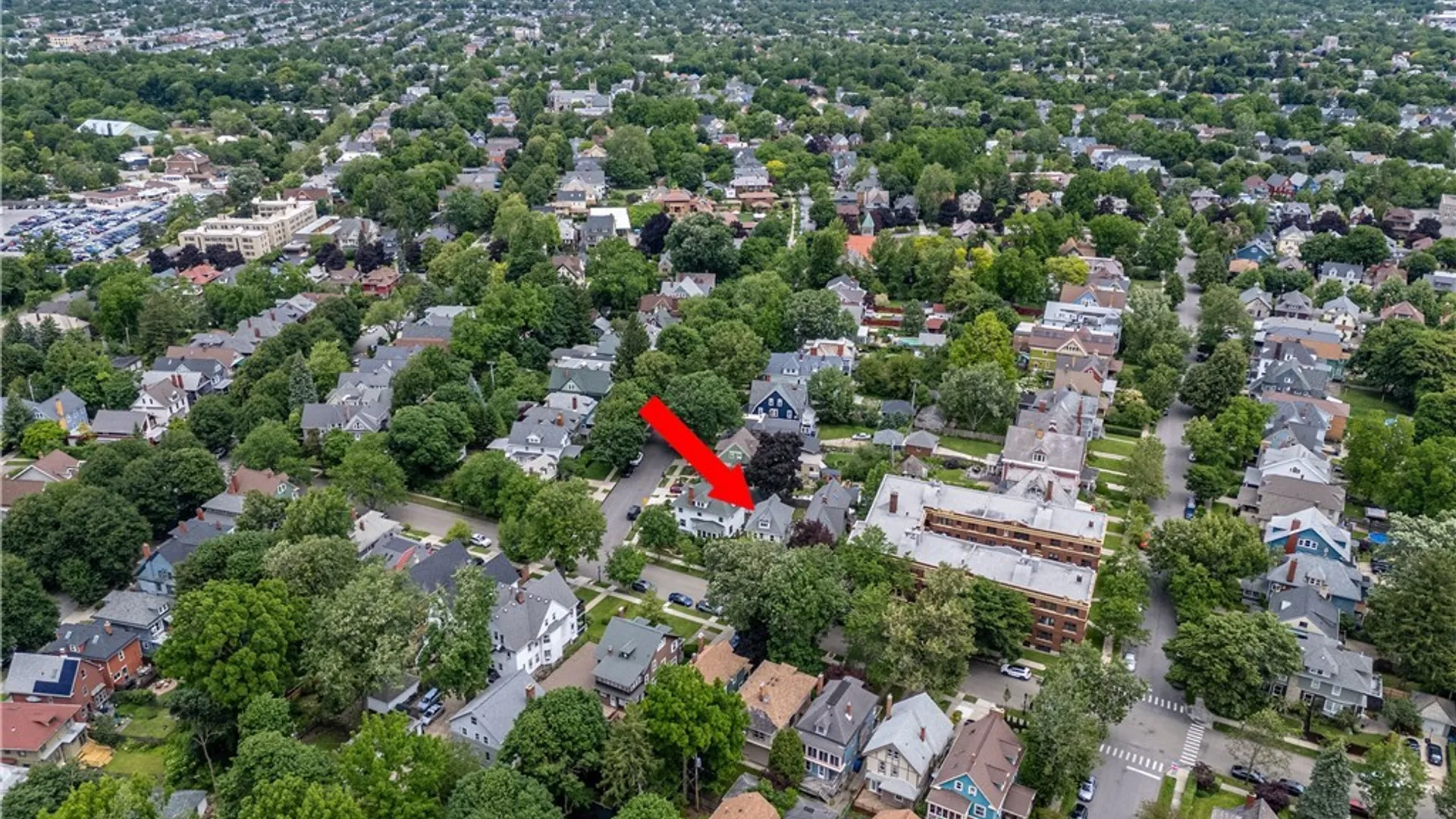 Property at 61 W Oakwood Place, Buffalo, NY 14214 41