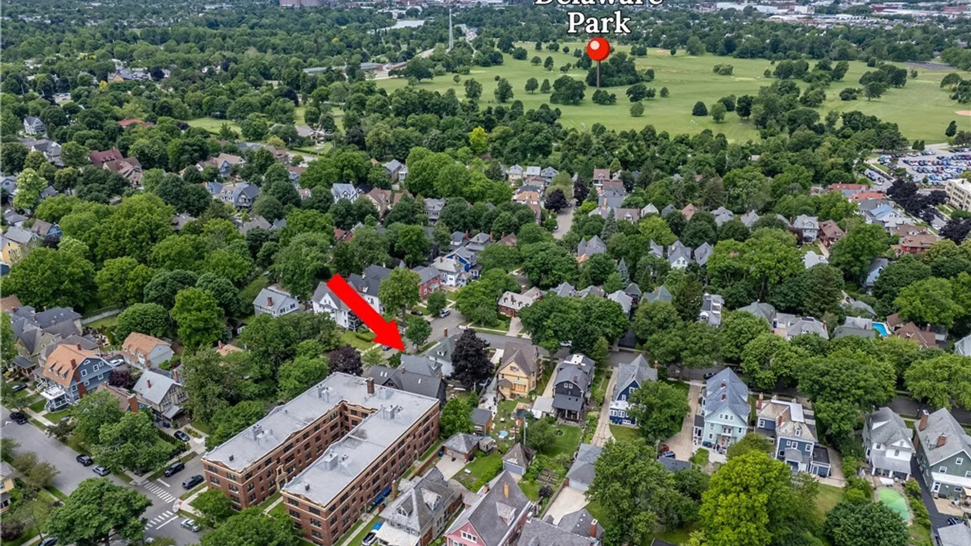 Property at 61 W Oakwood Place, Buffalo, NY 14214 43