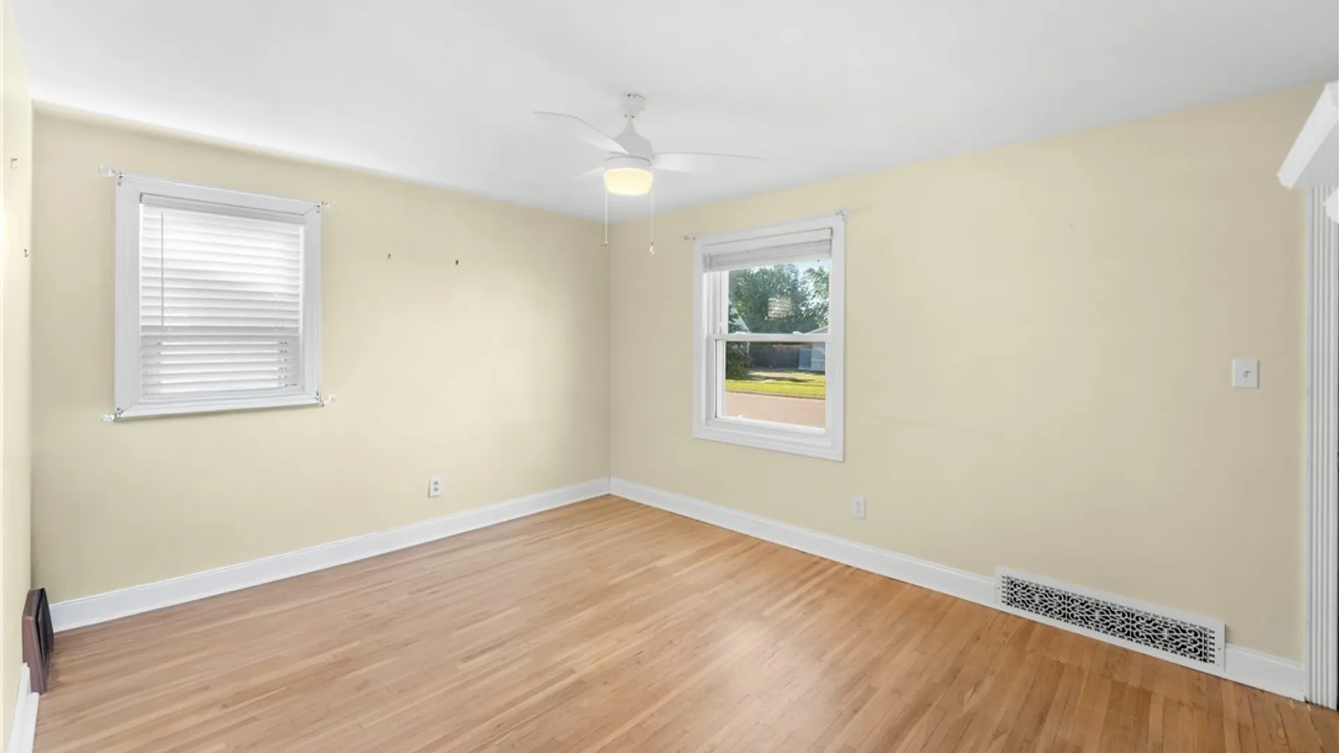 Property at 234 Chapel Avenue, Cheektowaga, NY 14225 12