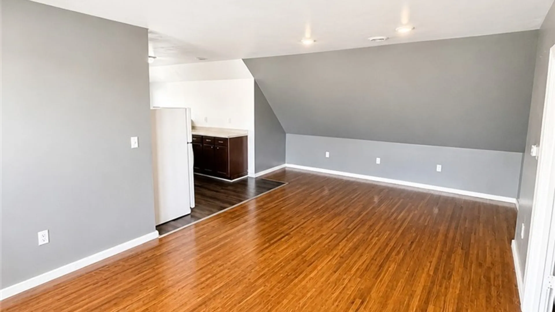Property at 85 Klas Avenue, West Seneca, NY 14224 8
