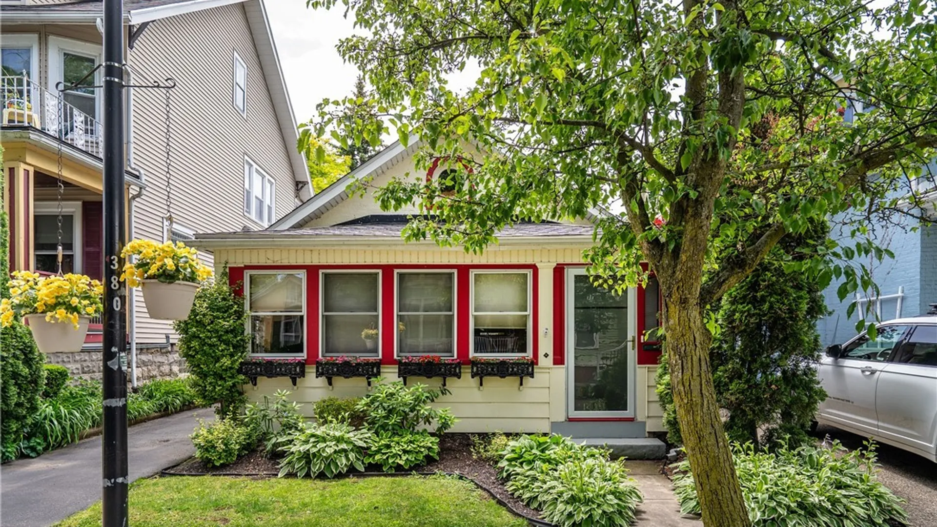 Property at 380 Summer Street, Buffalo, NY 14213 2