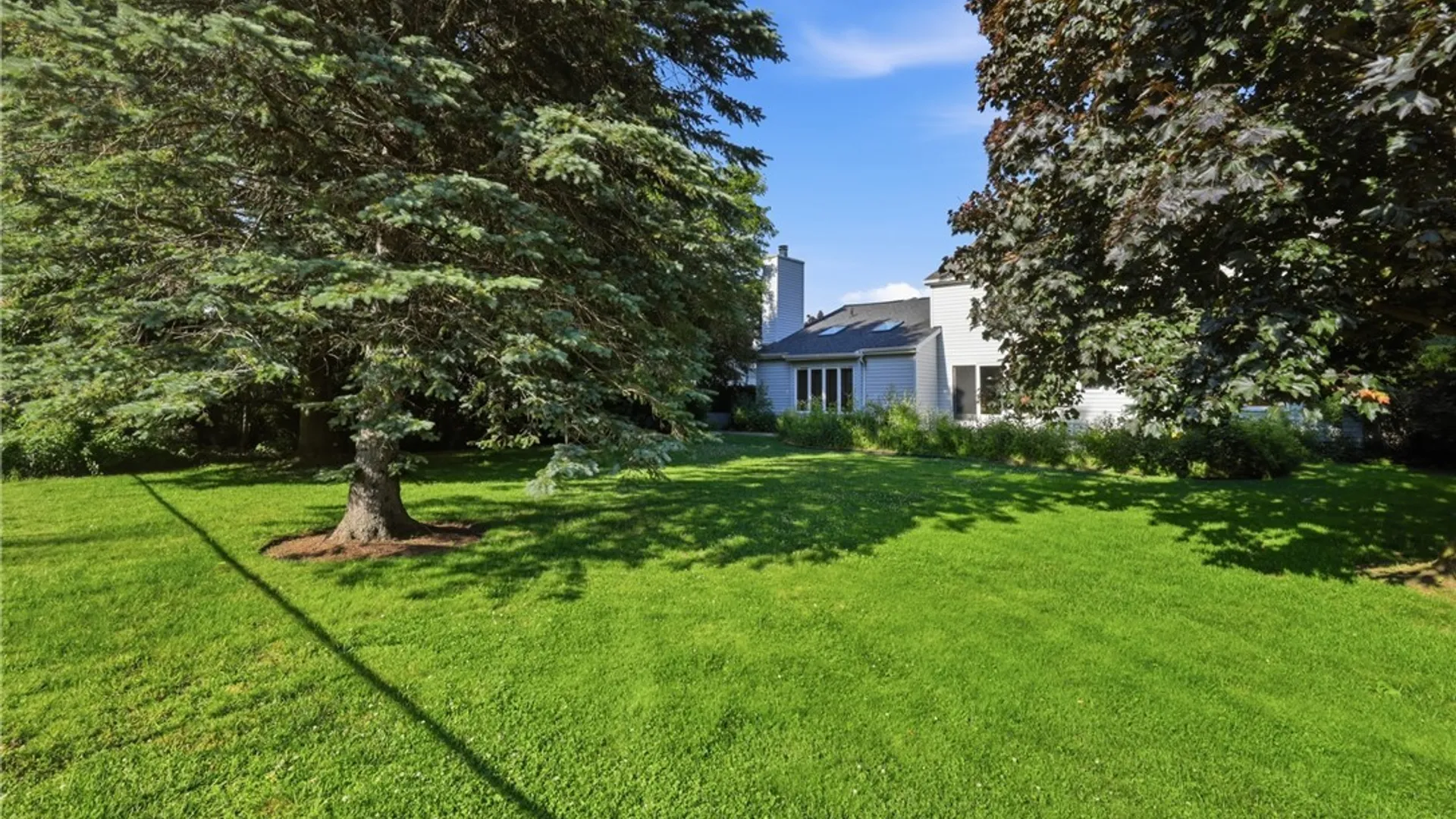 Property at 8 Sable Run, Amherst, NY 14051 32