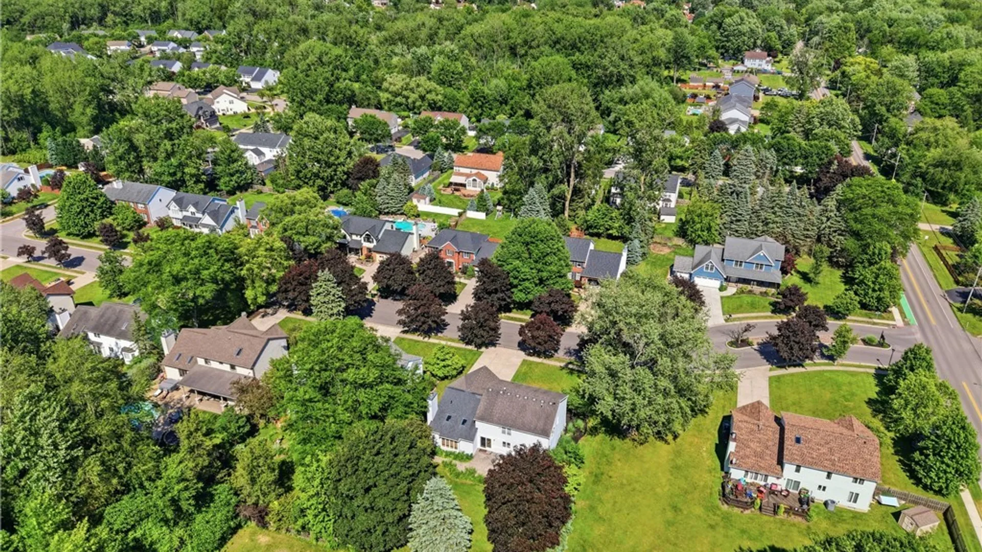 Property at 8 Sable Run, Amherst, NY 14051 41