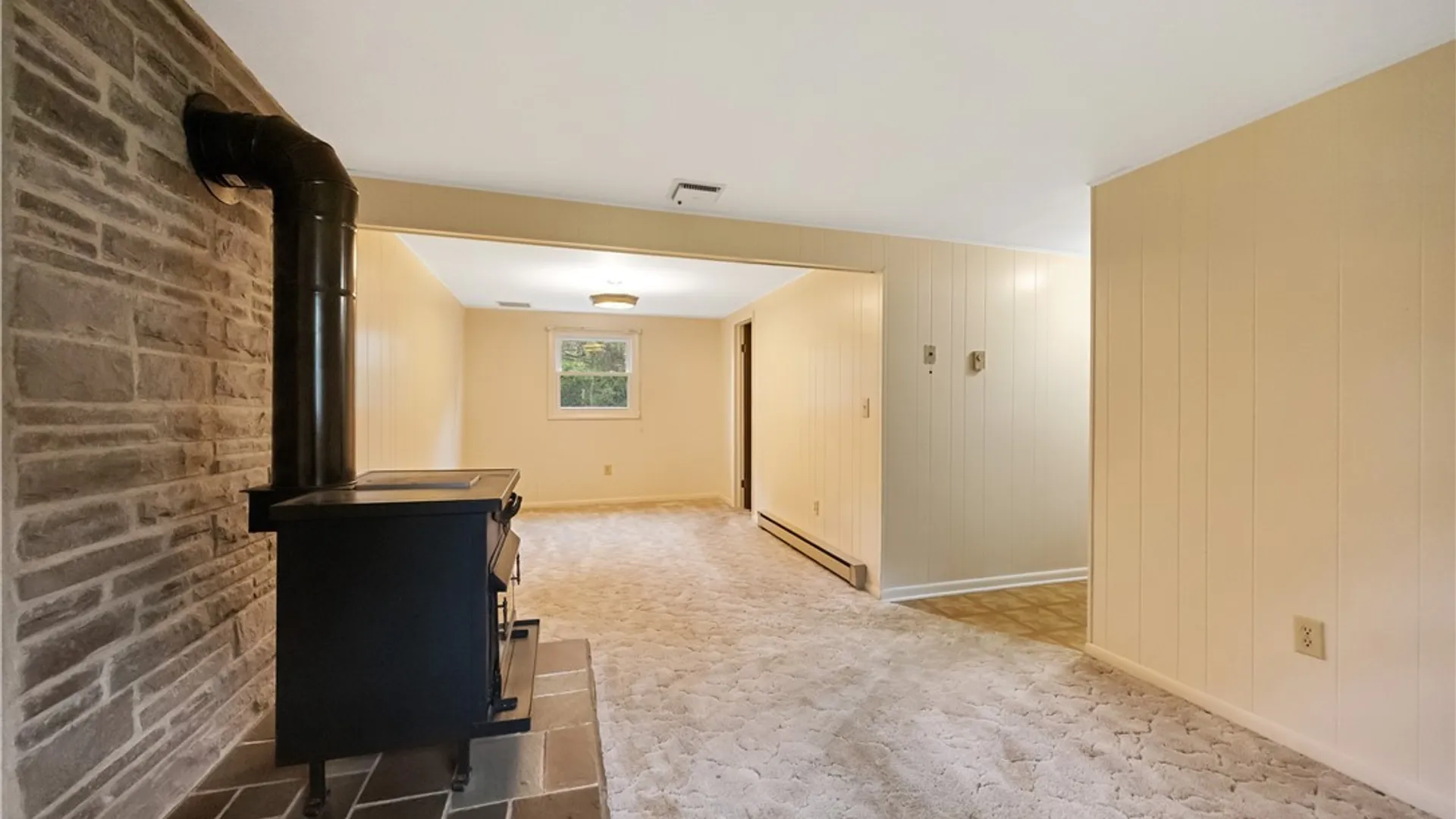 Property at 104 Roundmill Lane, Manlius, NY 13116 23