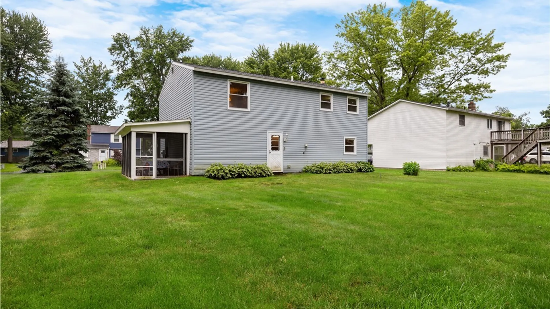 Property at 104 Roundmill Lane, Manlius, NY 13116 3