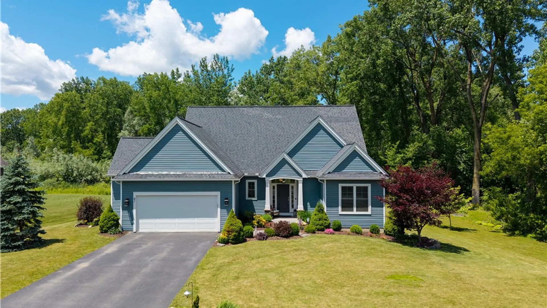 Property at 61 Copper Beech Run, Perinton, NY 14450 2