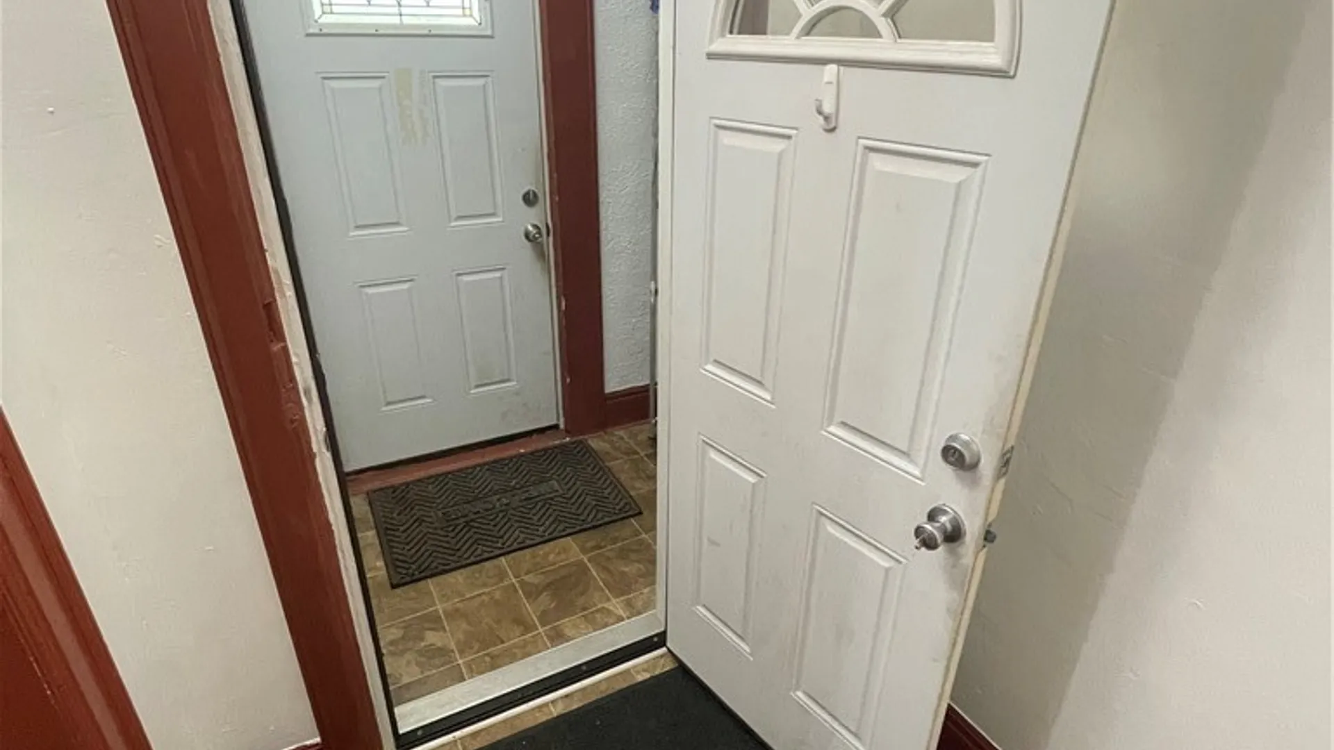 Property at 298 Winslow Avenue, Buffalo, NY 14211 4