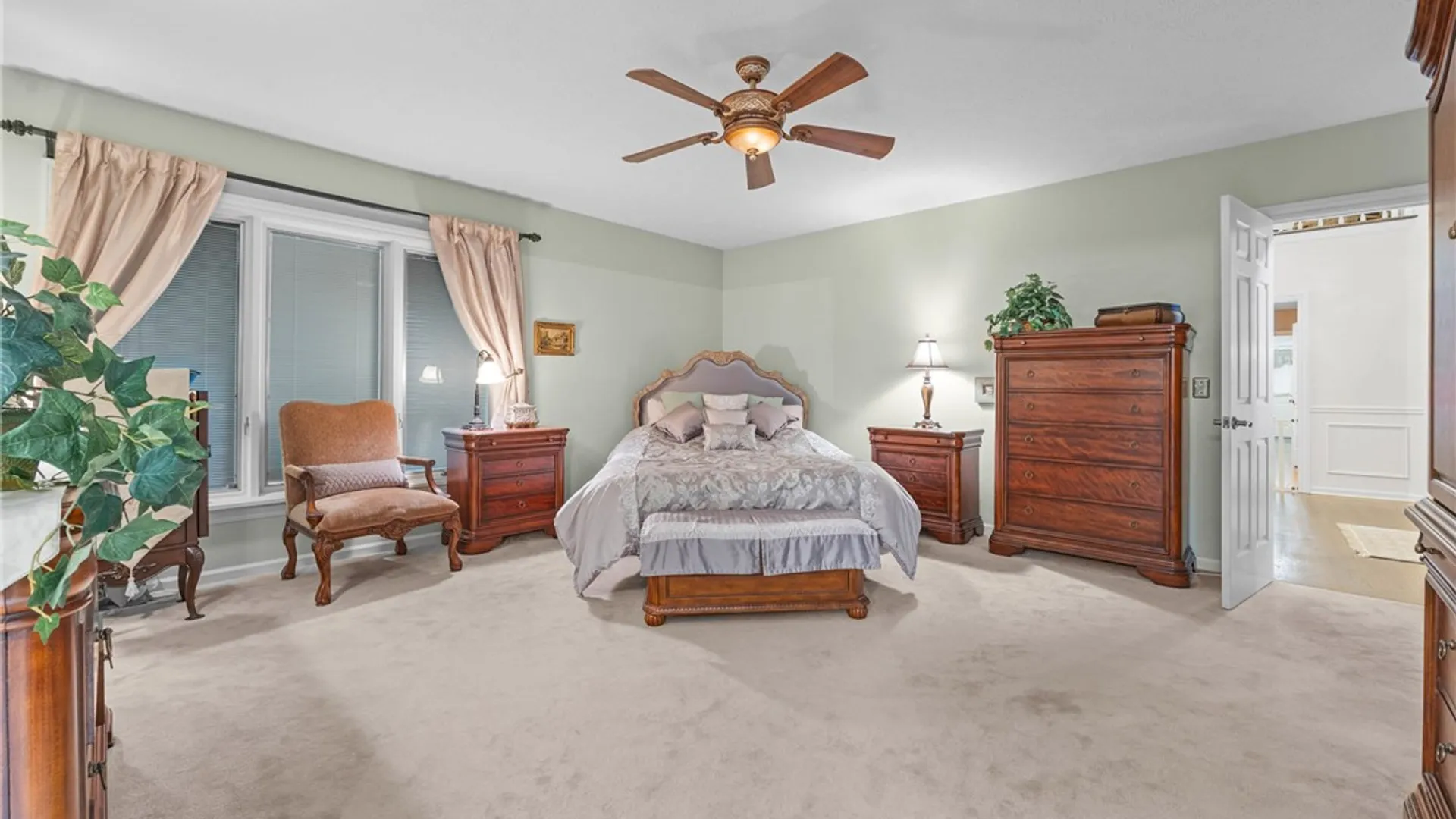 Property at 14 Barrington Hills, Pittsford, NY 14534 21