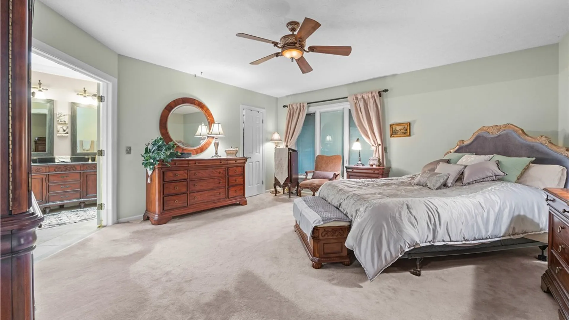 Property at 14 Barrington Hills, Pittsford, NY 14534 22