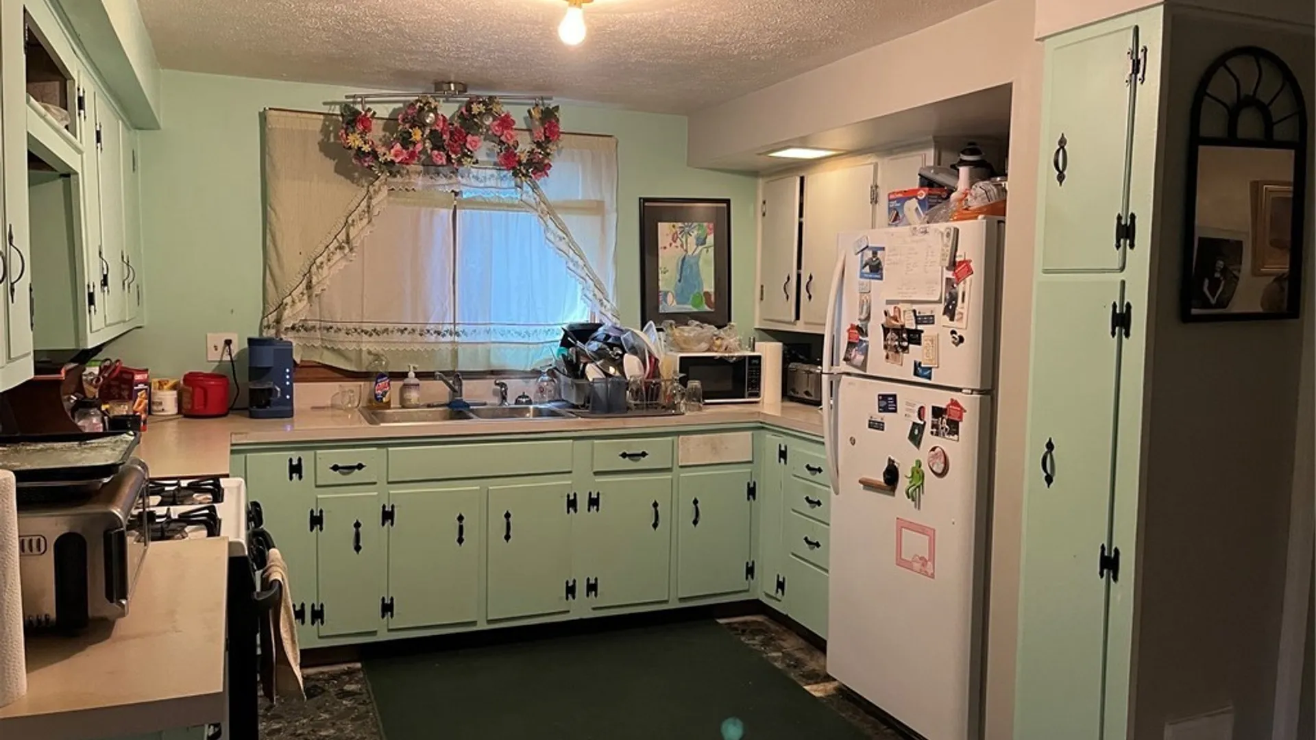 Property at 46 Evelyn Street, Gates, NY 14606 12