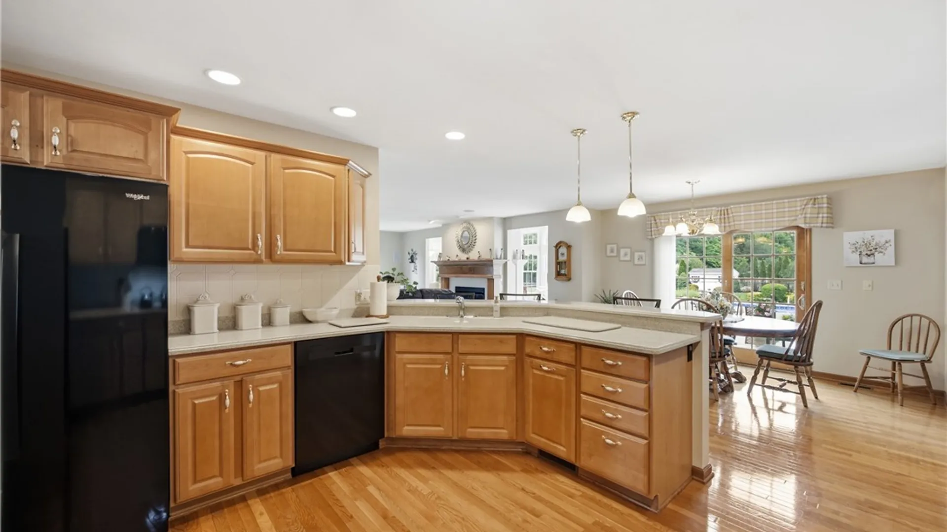Property at 6981 Pintail Court, Wheatfield, NY 14120 11