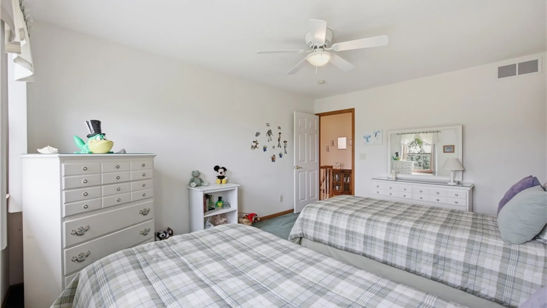 Property at 6981 Pintail Court, Wheatfield, NY 14120 35
