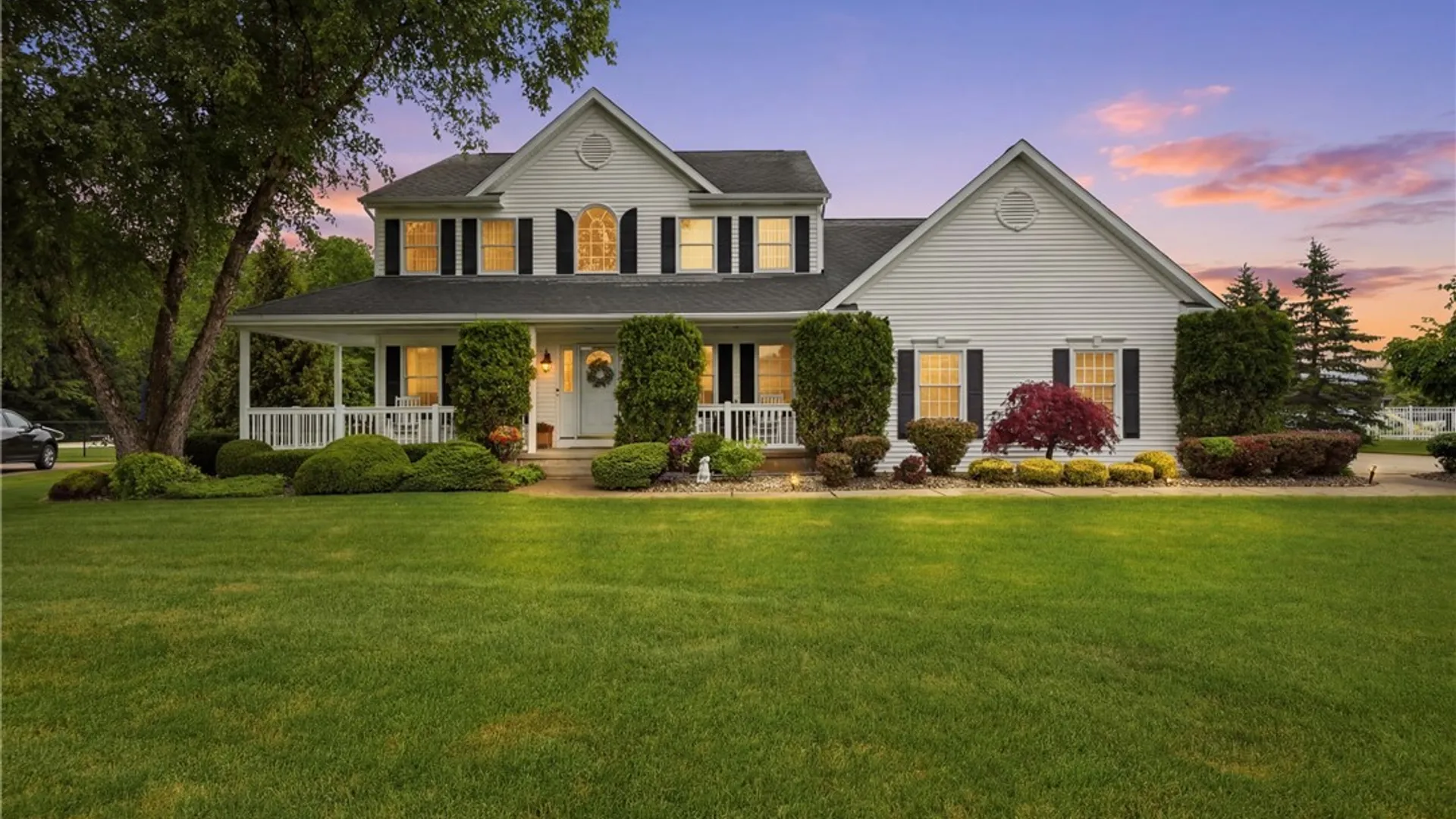 Property at 6981 Pintail Court, Wheatfield, NY 14120 4