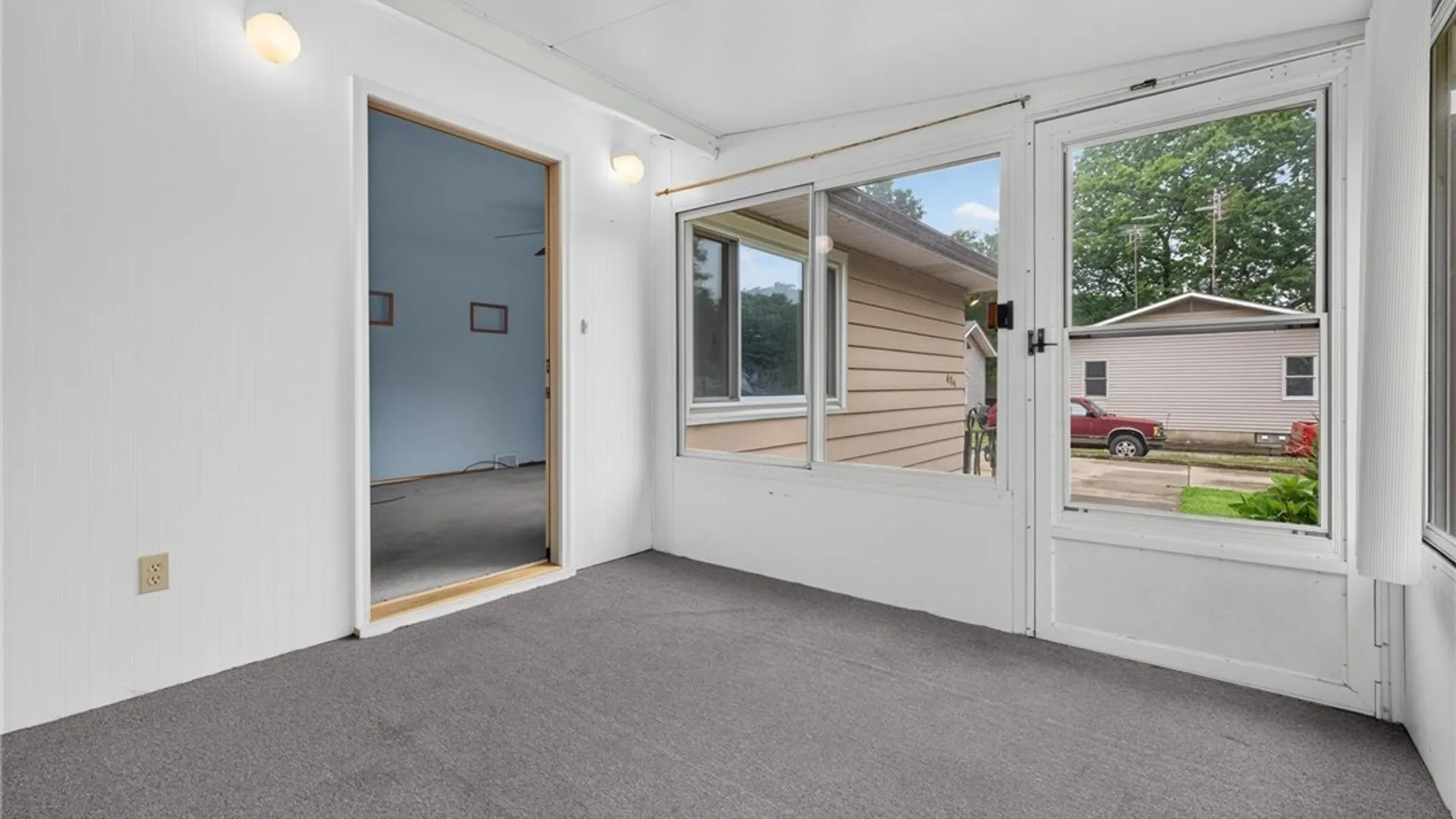 Property at 6134 Dover Road, Hamburg, NY 14085 5