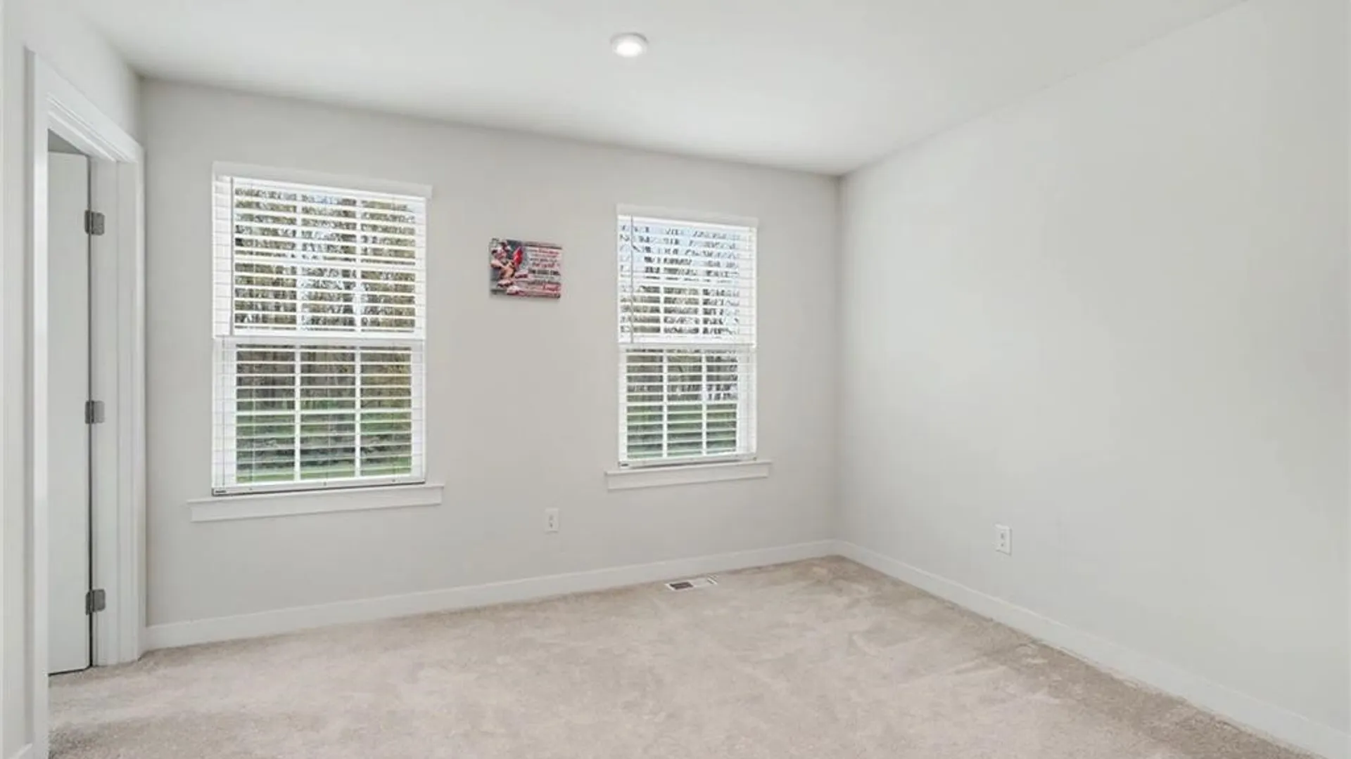 Property at 38 Sierra Drive, Amherst, NY 14228 28