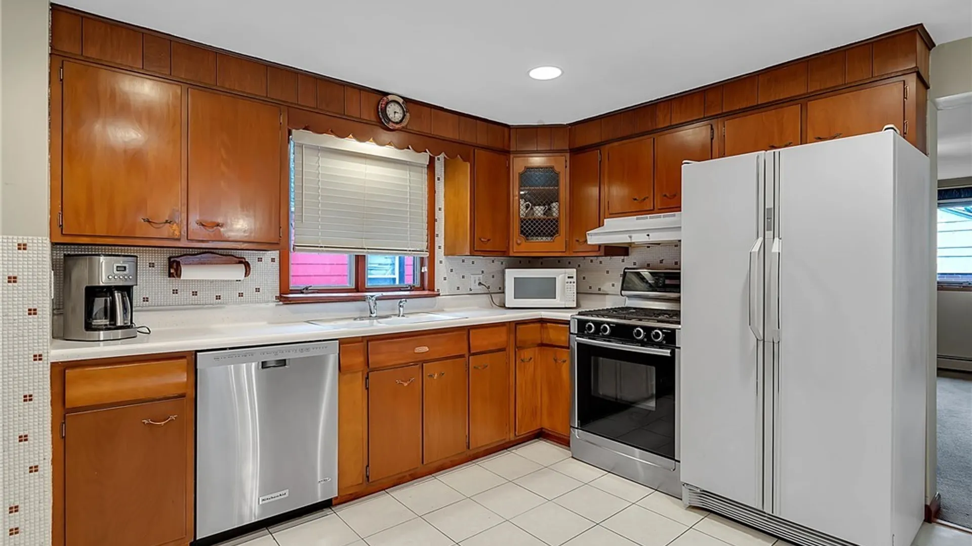 Property at 1063 E Lovejoy Street, Buffalo, NY 14206 18