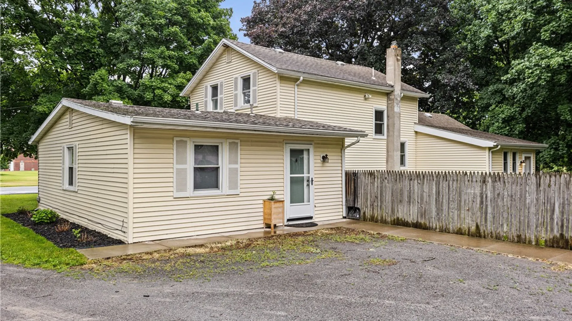Property at 4277 Buffalo Road, Chili, NY 14514 41