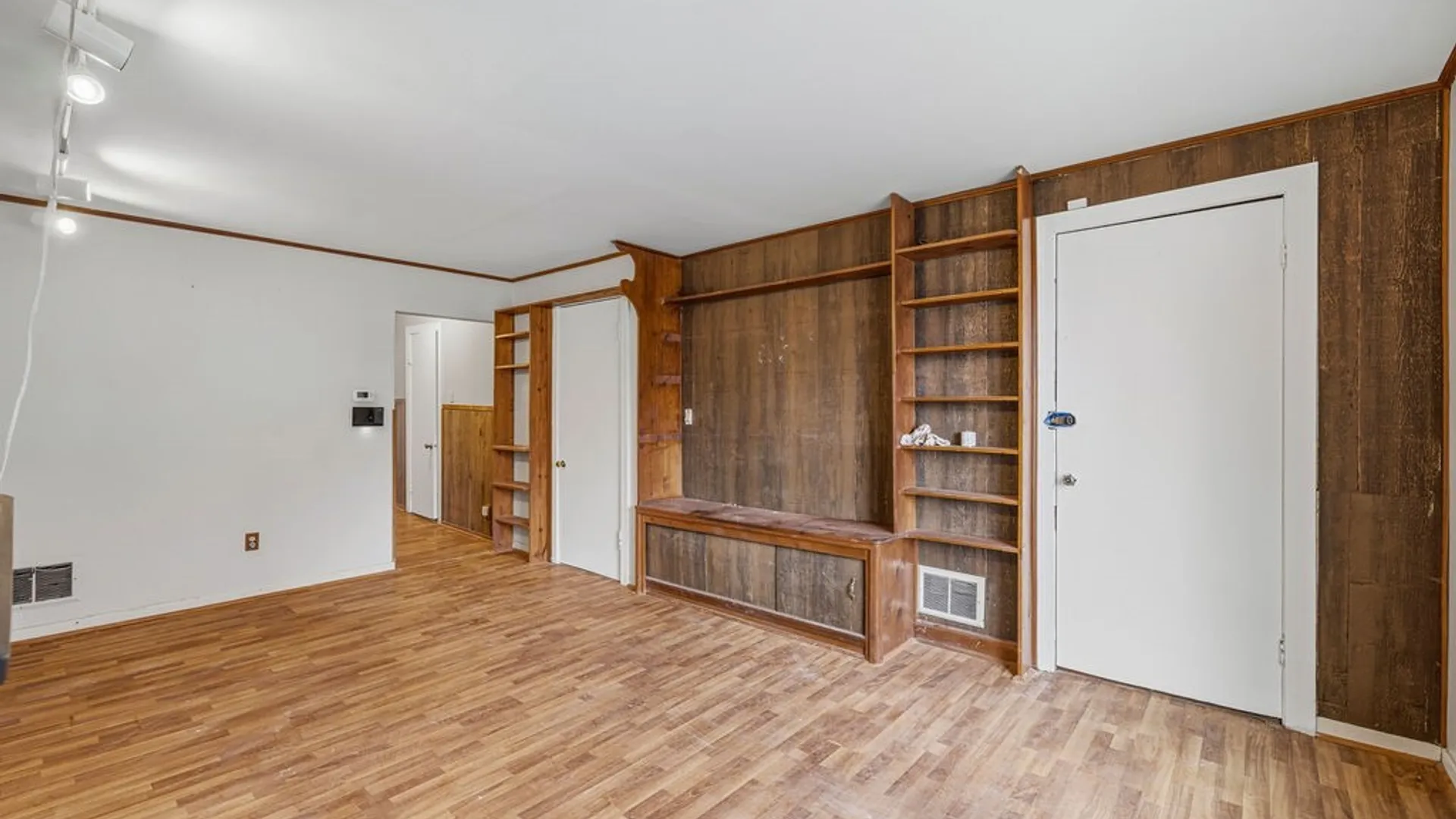 Property at 428 Normal Avenue, Buffalo, NY 14213 18