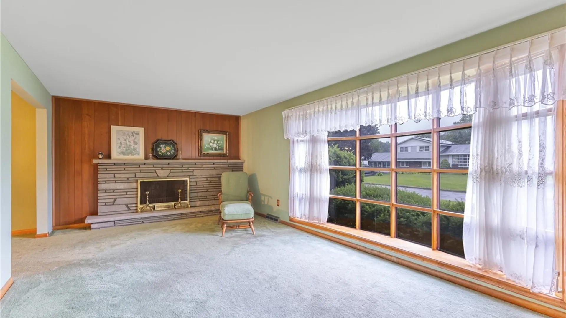 Property at 214 Colony Park Drive, Salina, NY 13088 7