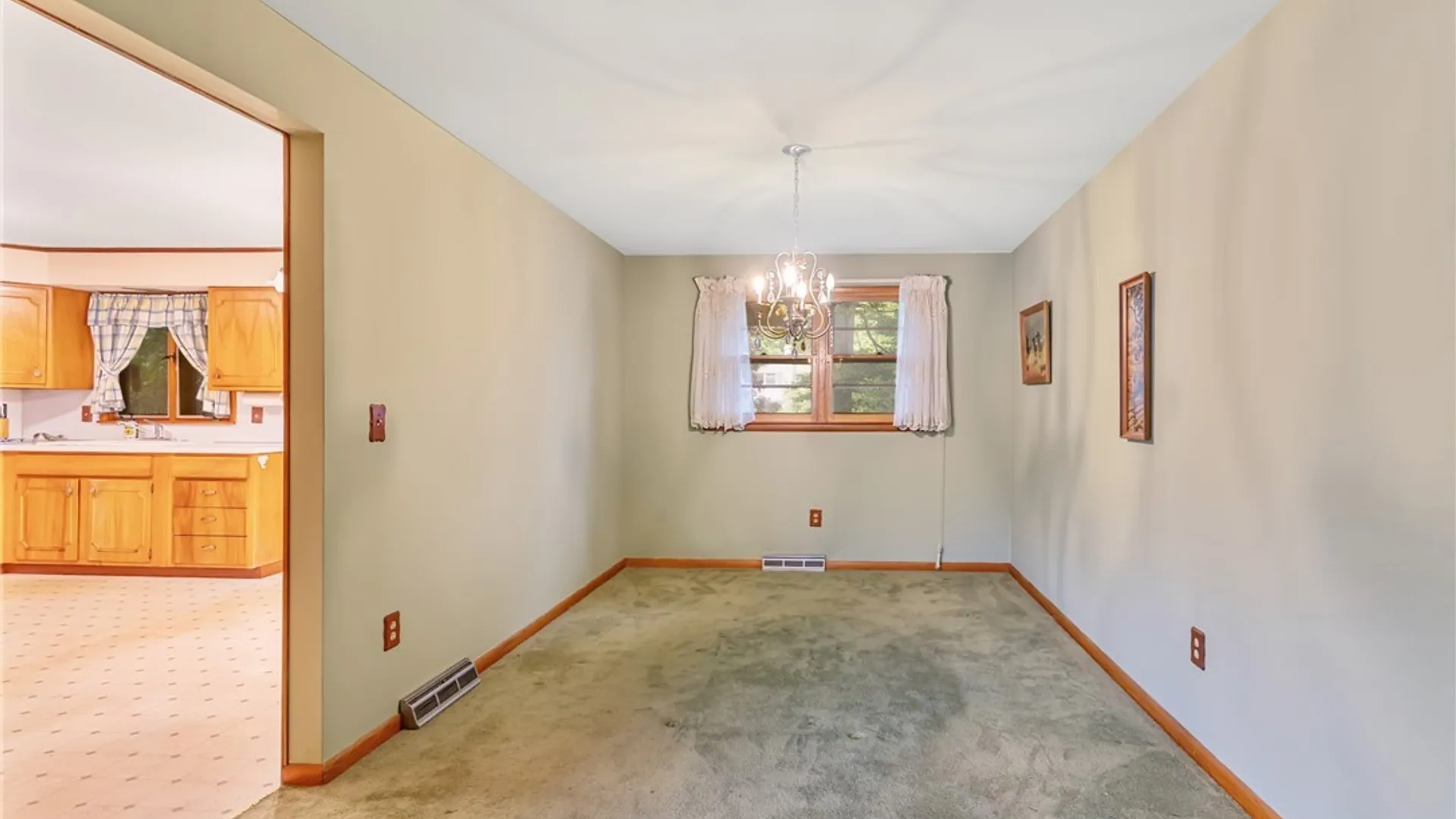 Property at 214 Colony Park Drive, Salina, NY 13088 9