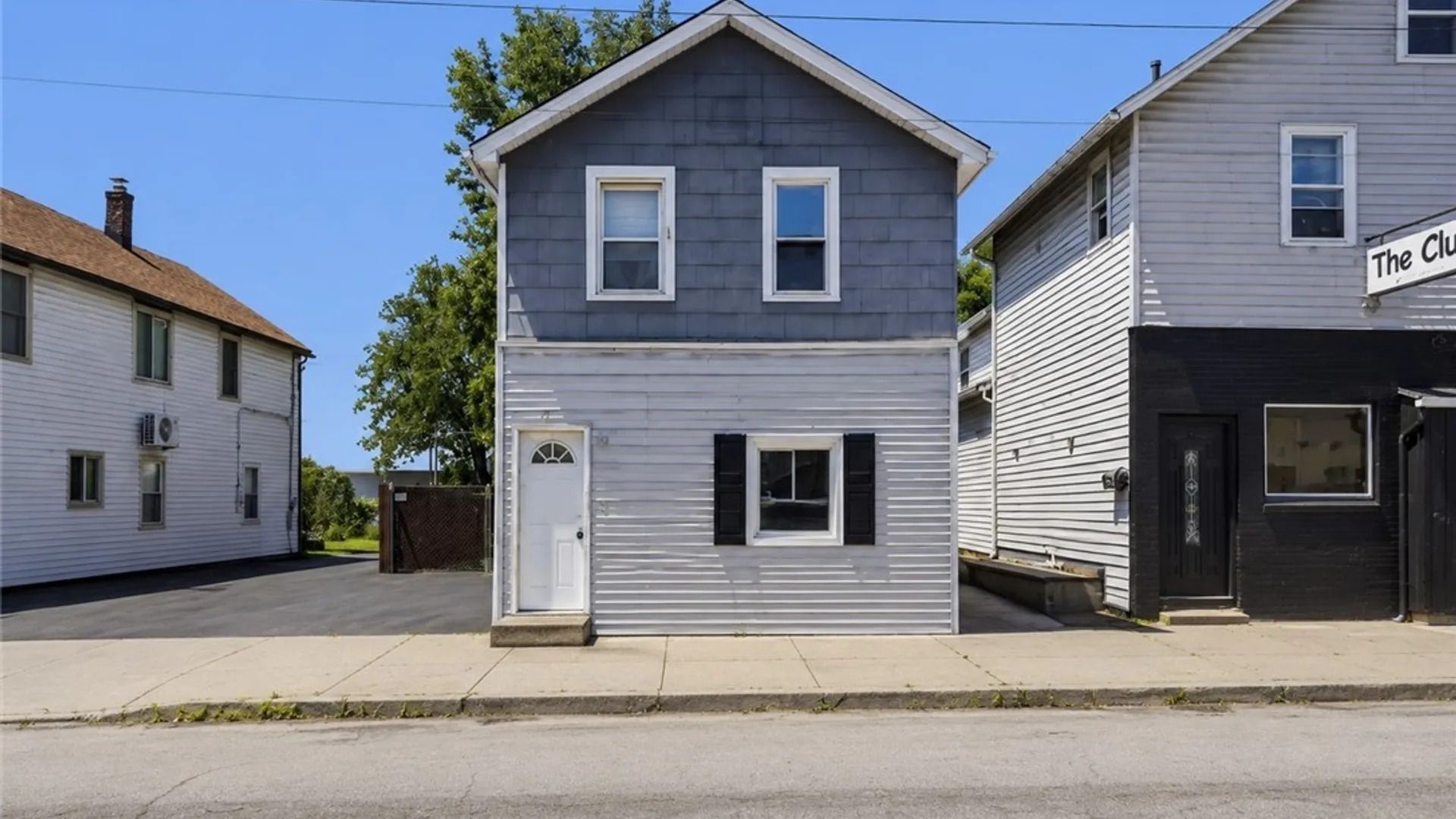 Property at 210 Oliver Street, North Tonawanda, NY 14120 2