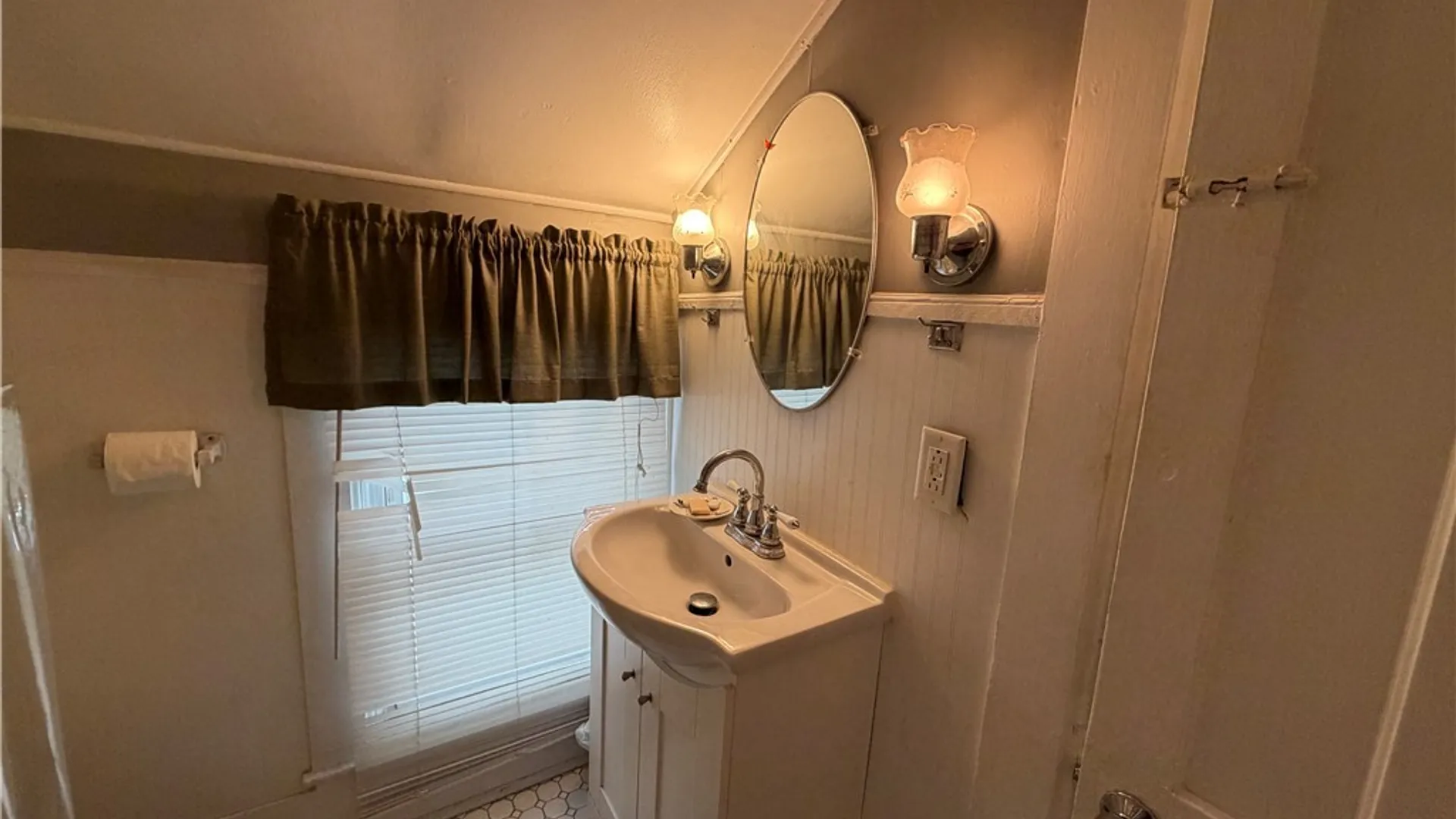 Property at 112 W Seneca Street, Oswego, NY 13126 22