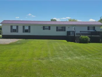 11578 Goetze Lane, Yates, NY 14098