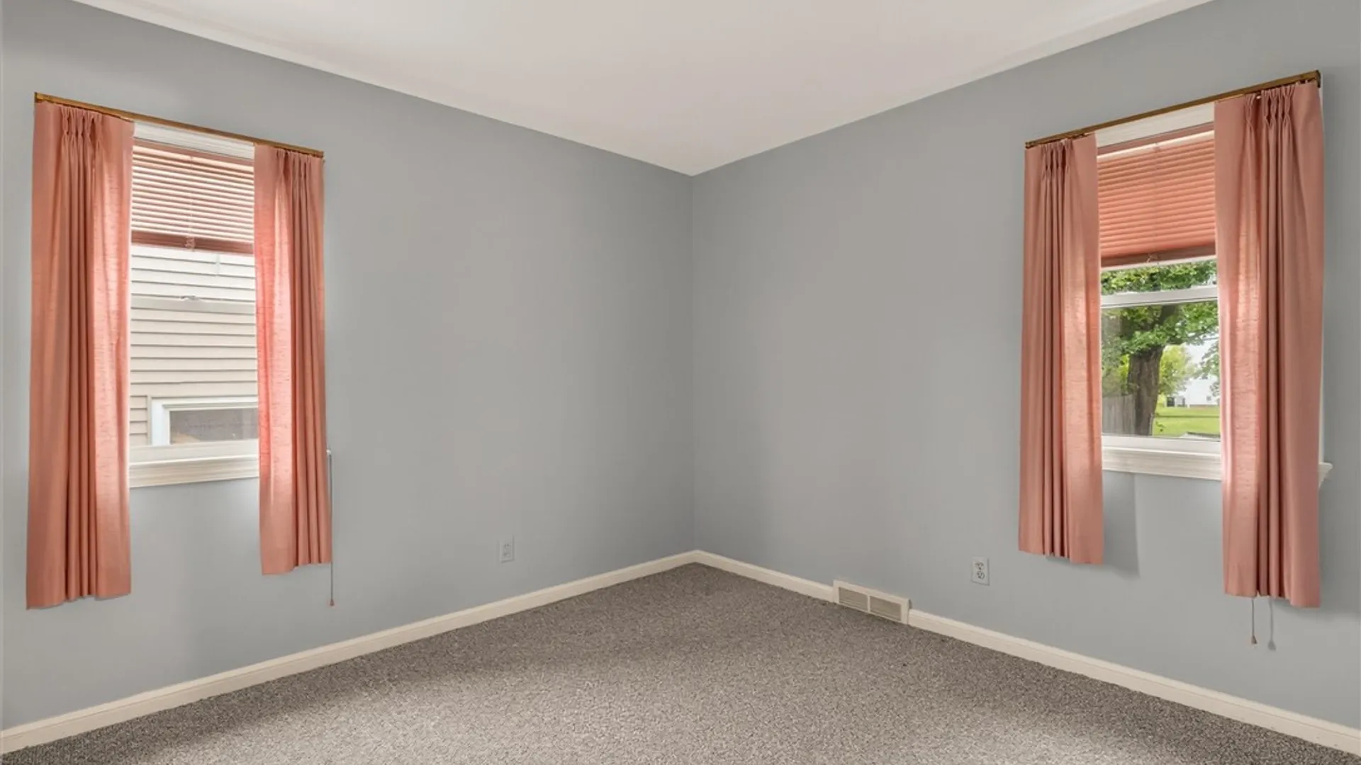 Property at 399 Westchester Avenue, Irondequoit, NY 14609 20