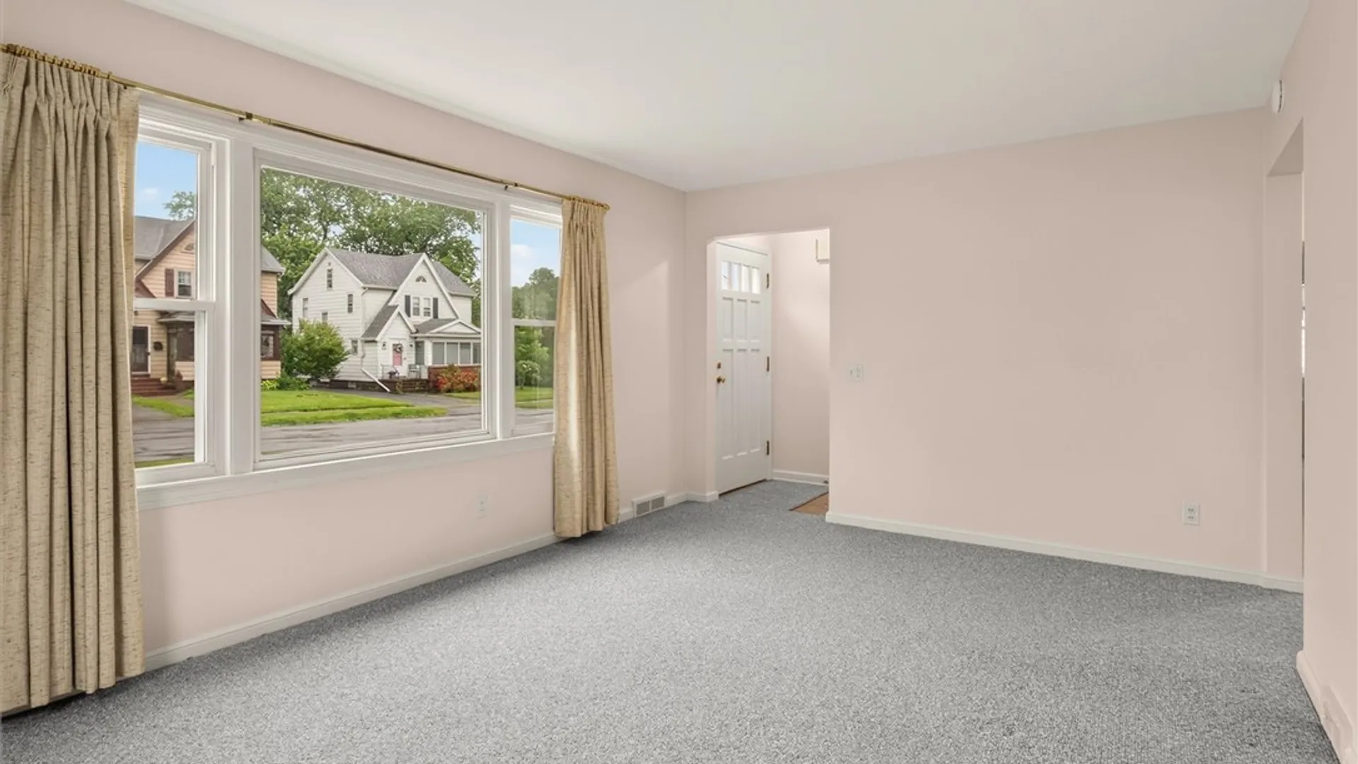 Property at 399 Westchester Avenue, Irondequoit, NY 14609 4