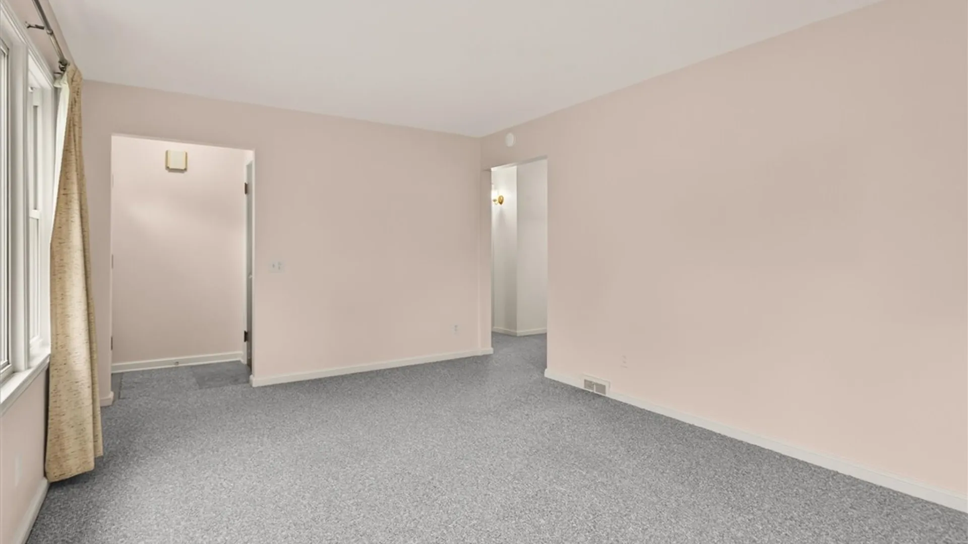 Property at 399 Westchester Avenue, Irondequoit, NY 14609 6