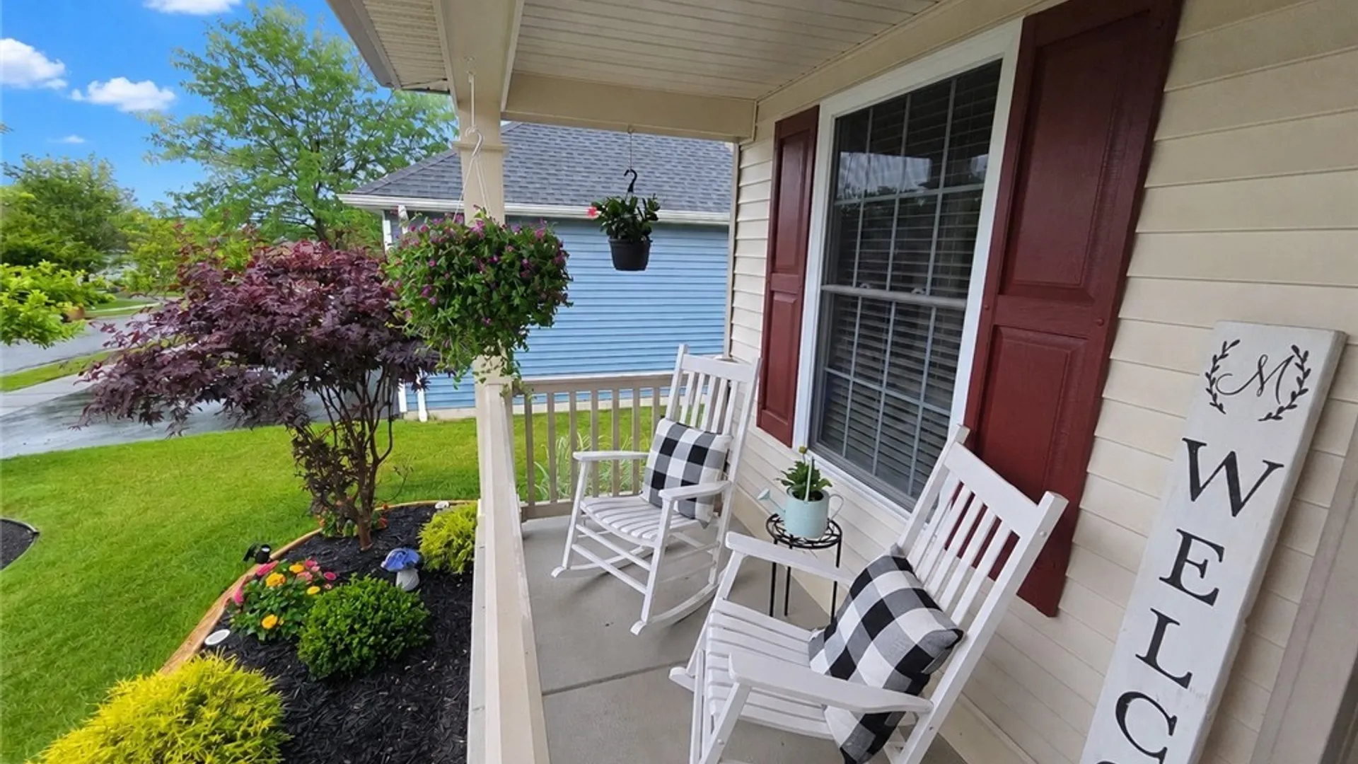 Property at 51 Hickory Grove Lane, Cheektowaga, NY 14227 2
