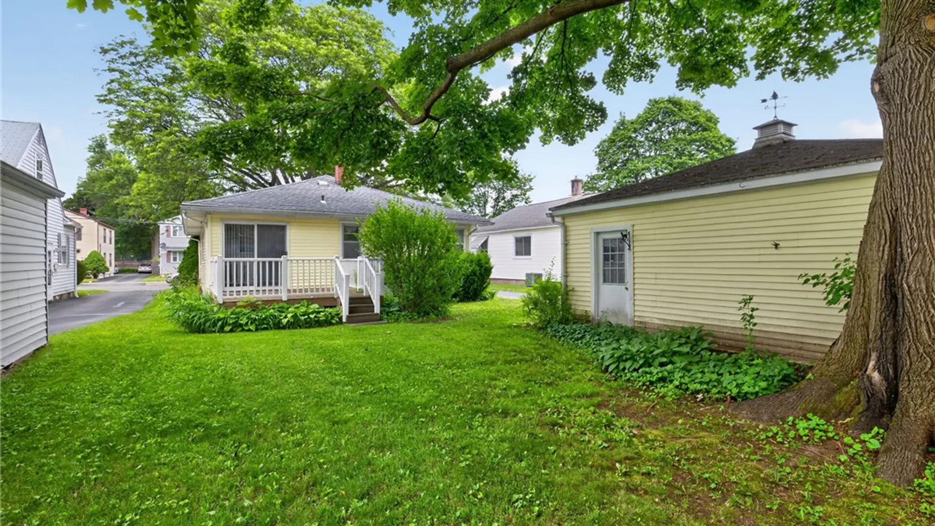 Property at 412 W Hickory Street, East Rochester, NY 14445 24
