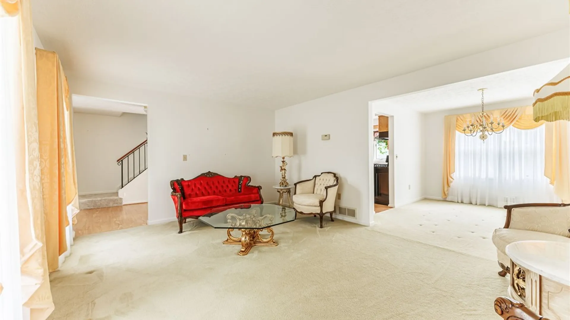 Property at 17 Sungrove Lane, Gates, NY 14624 4