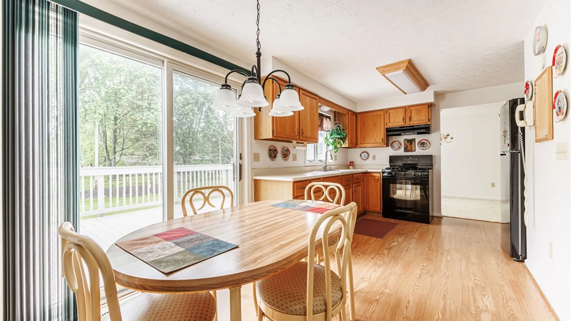 Property at 17 Sungrove Lane, Gates, NY 14624 8