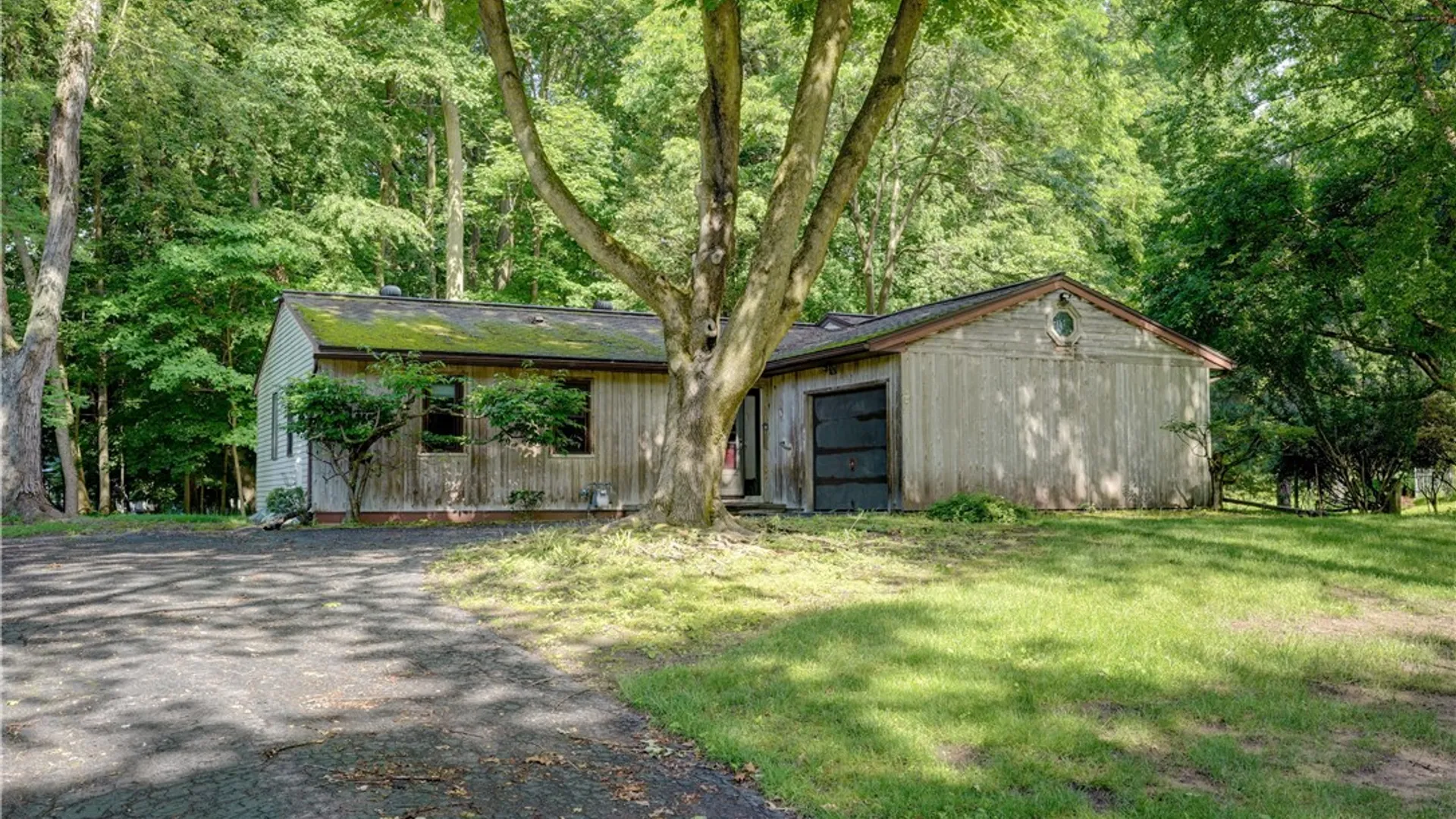 Property at 71 Harvest Road, Perinton, NY 14450 50